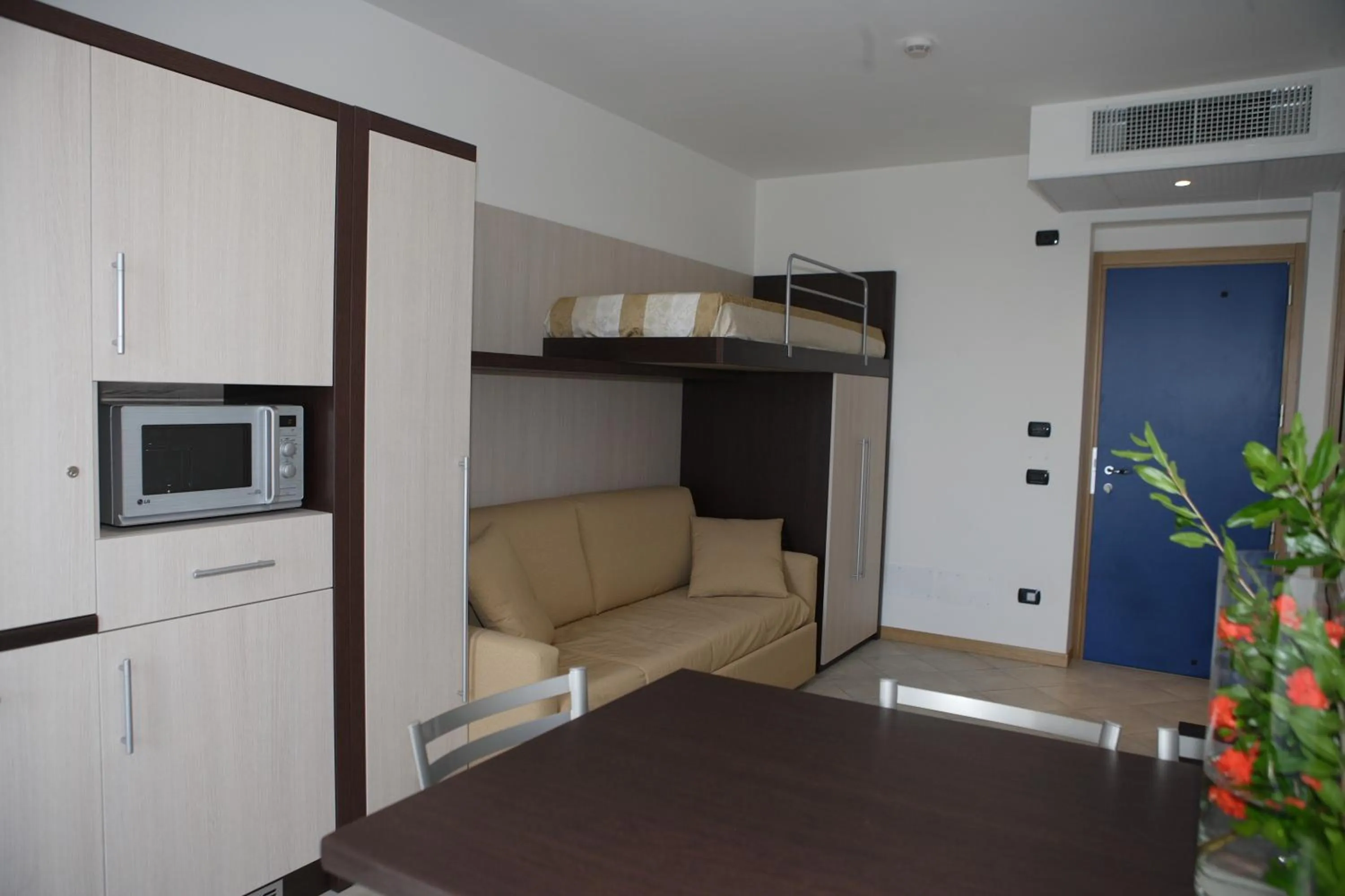 Bed in Eraclea Palace Appartements