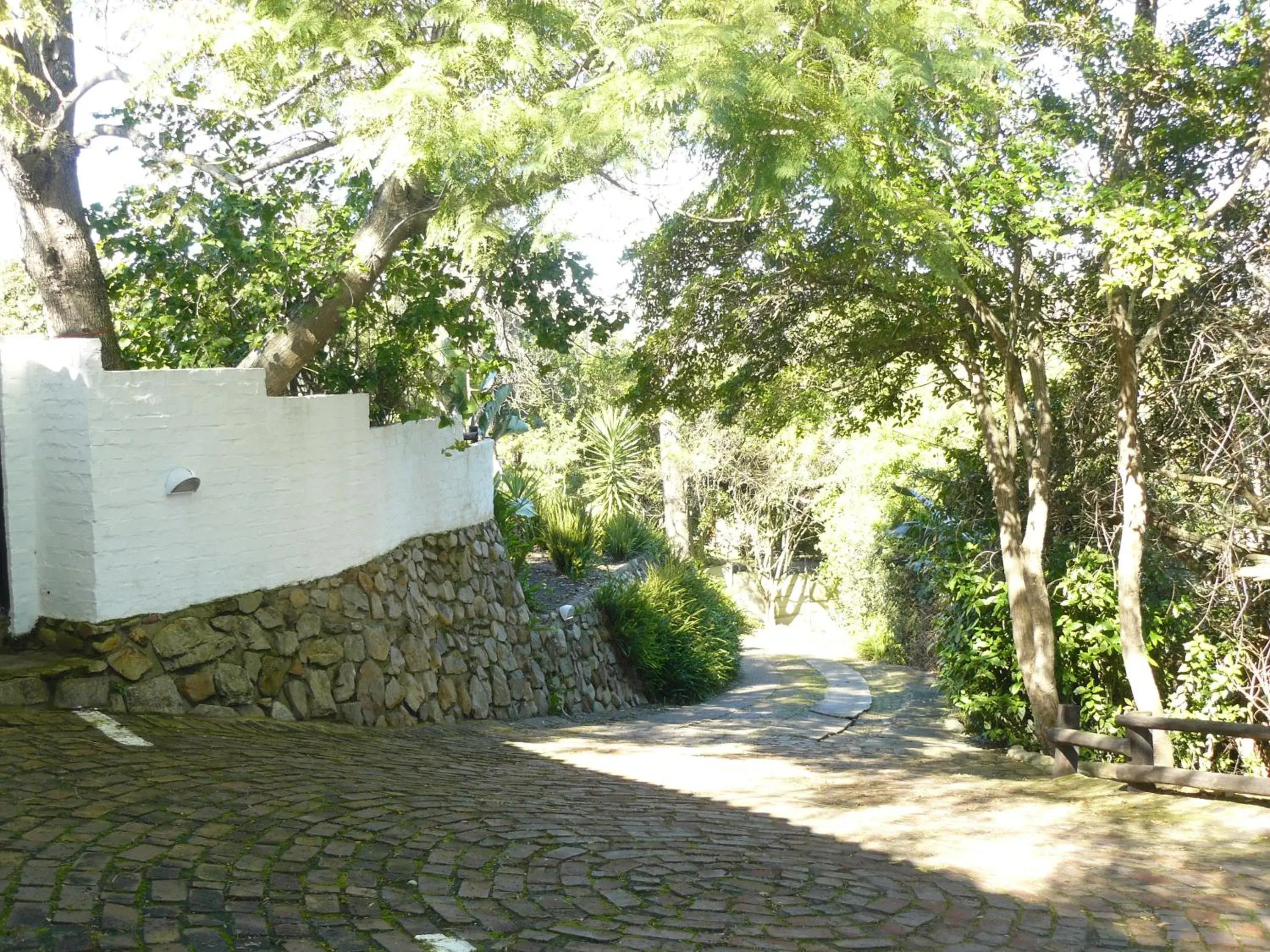 Facade/entrance in B My Guest Facade/entrance in B My Guest