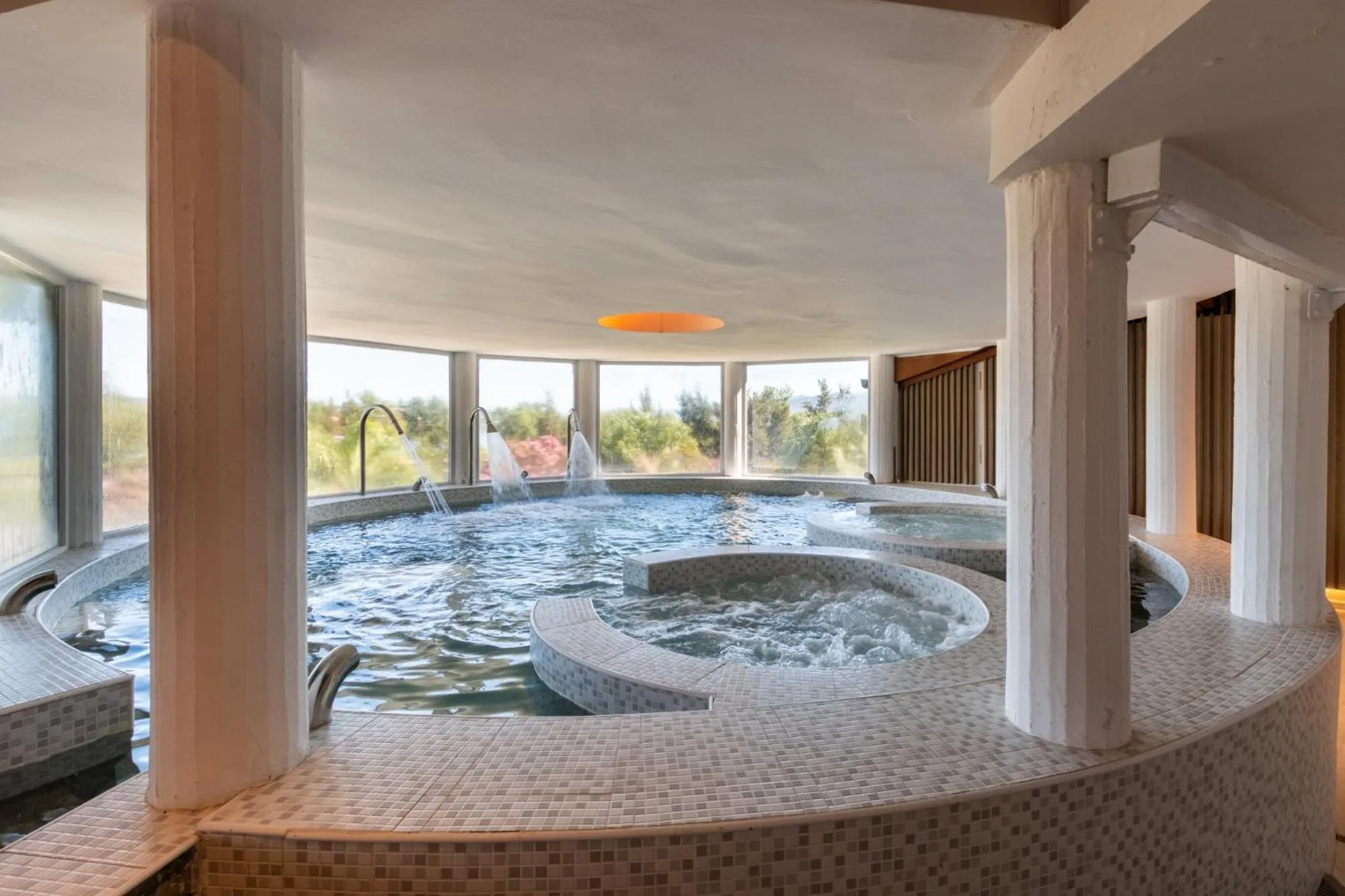 Spa and wellness centre/facilities in Portal del Lago Hotel