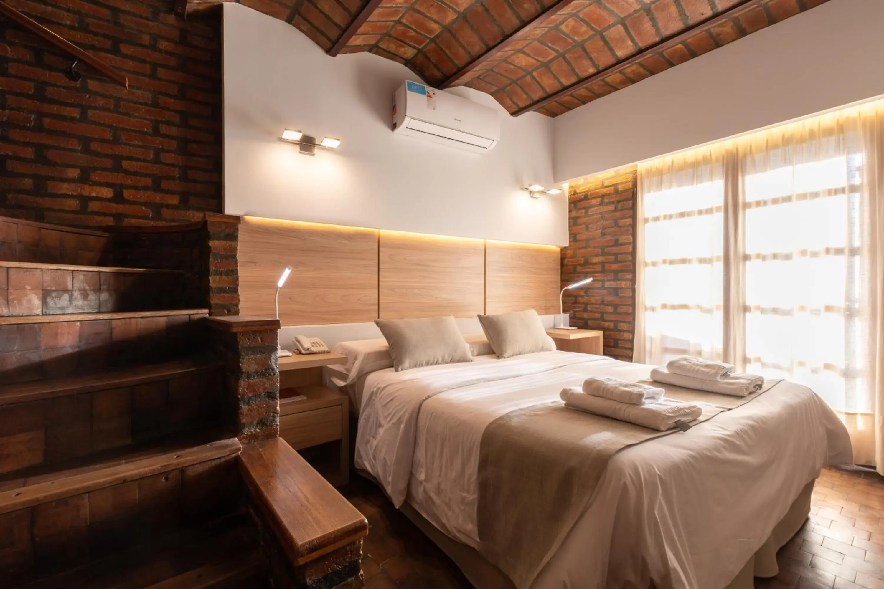 Quadruple Room in Portal del Lago Hotel Quadruple Room in Portal del Lago Hotel