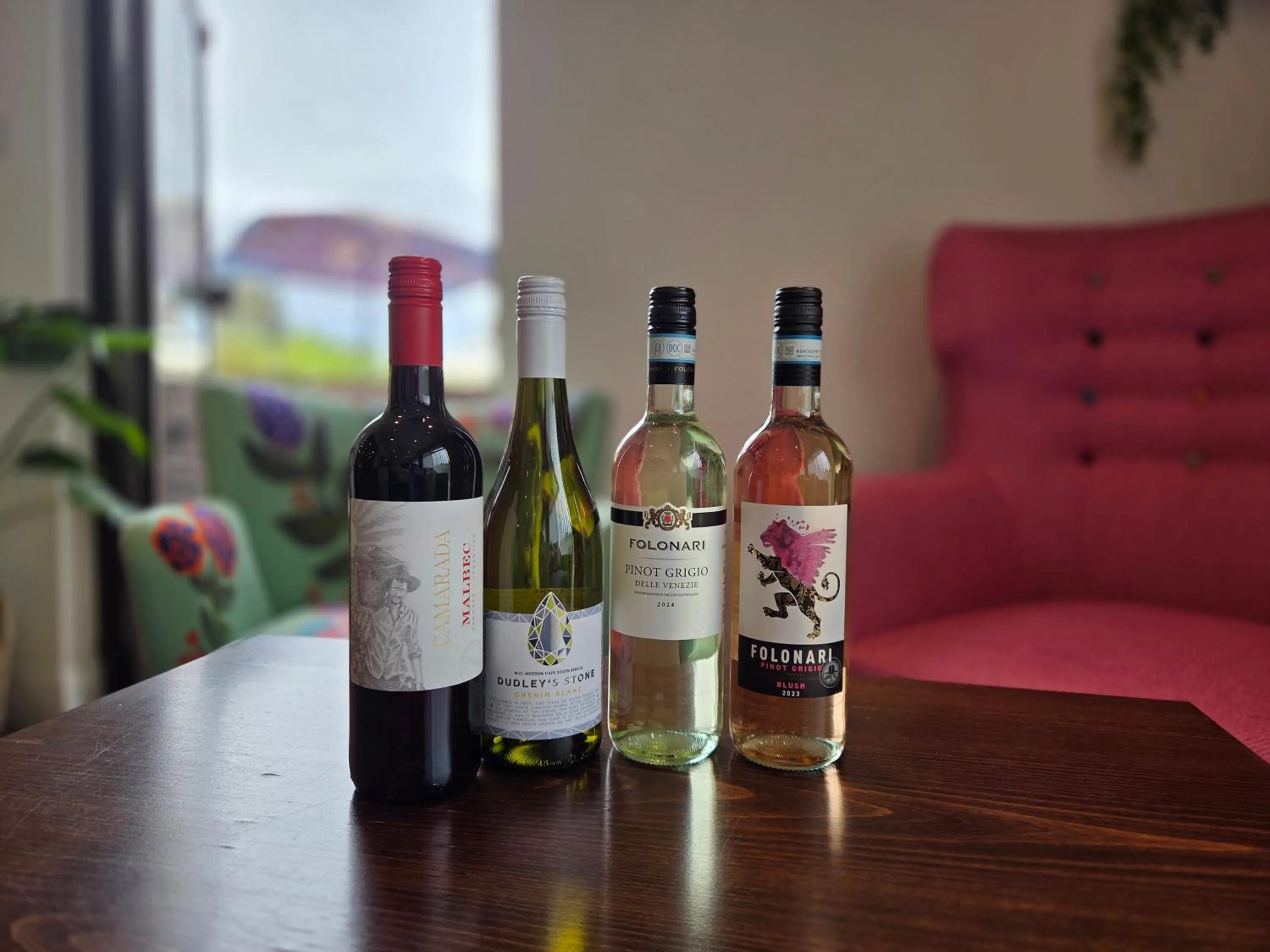 Restaurant/places to eat in The Old Schoolhouse Hotel