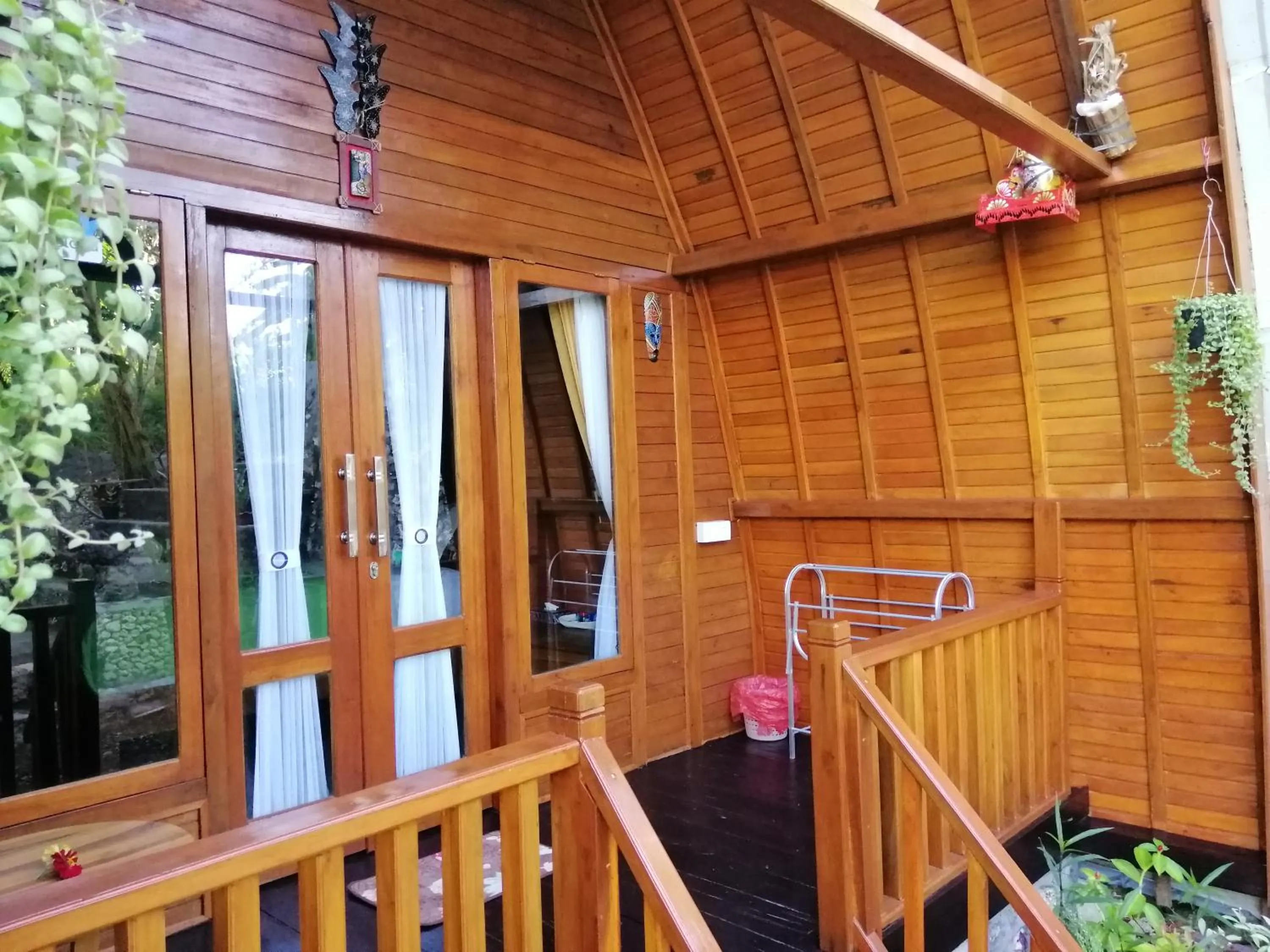 Facade/entrance in Ginanthi Cottage