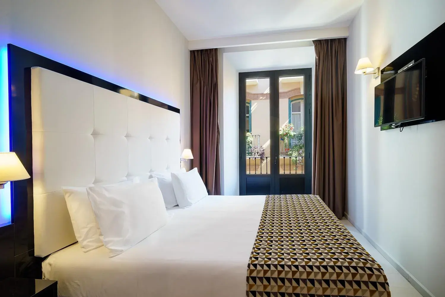 Bedroom, Bed in Exe Málaga Museos Bedroom, Bed in Exe Málaga Museos