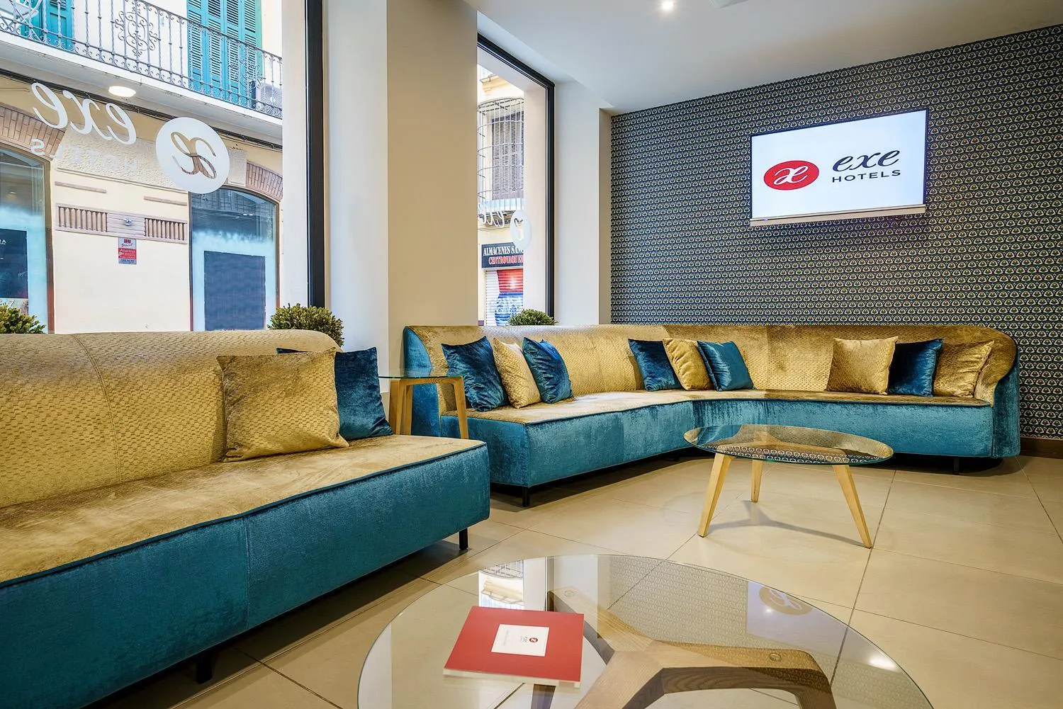 Living room in Exe Málaga Museos