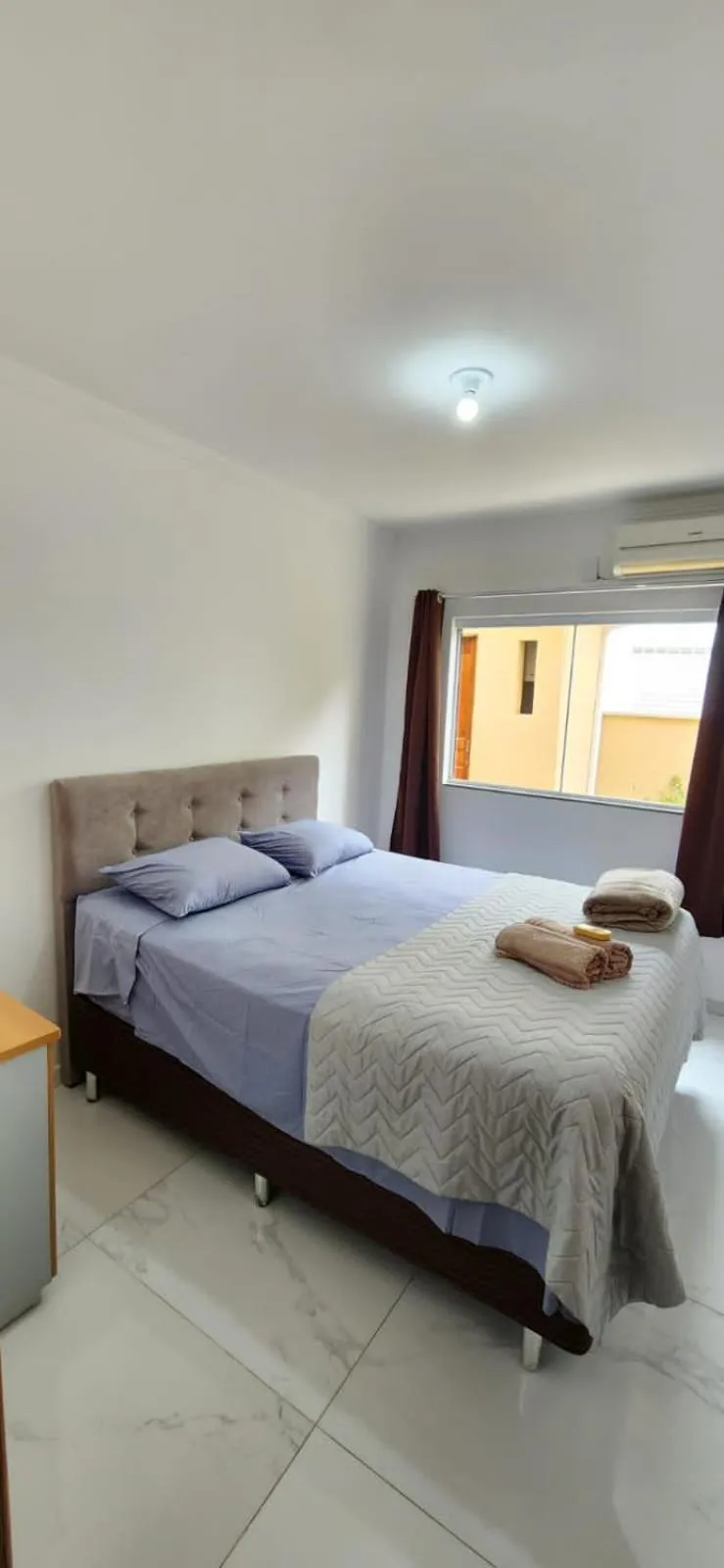 Linda casa no baln. Ponta do papagaio a 100m do mar