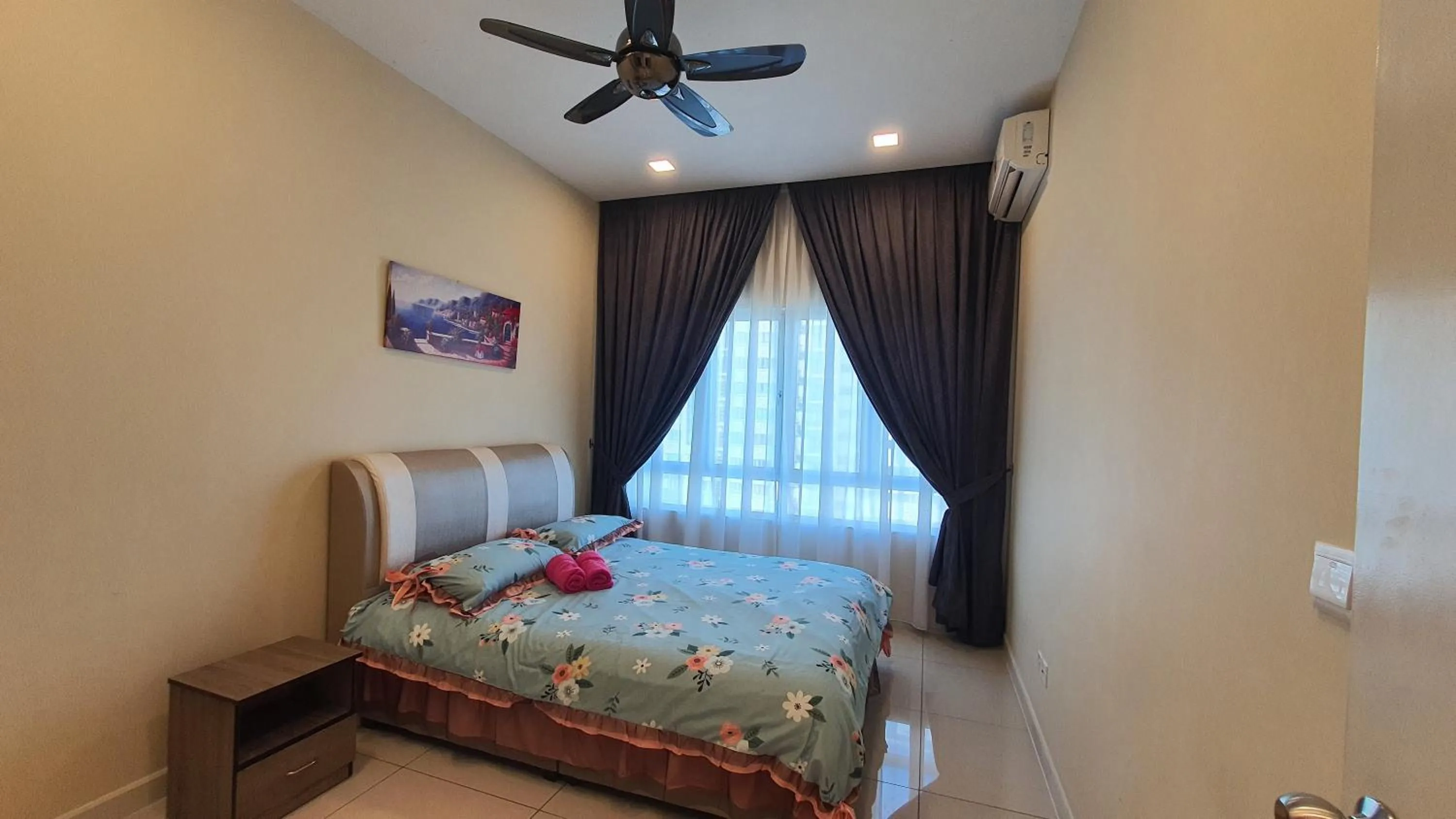 Bedroom, Bed in Southville Stay @ Savanna Executive Suite