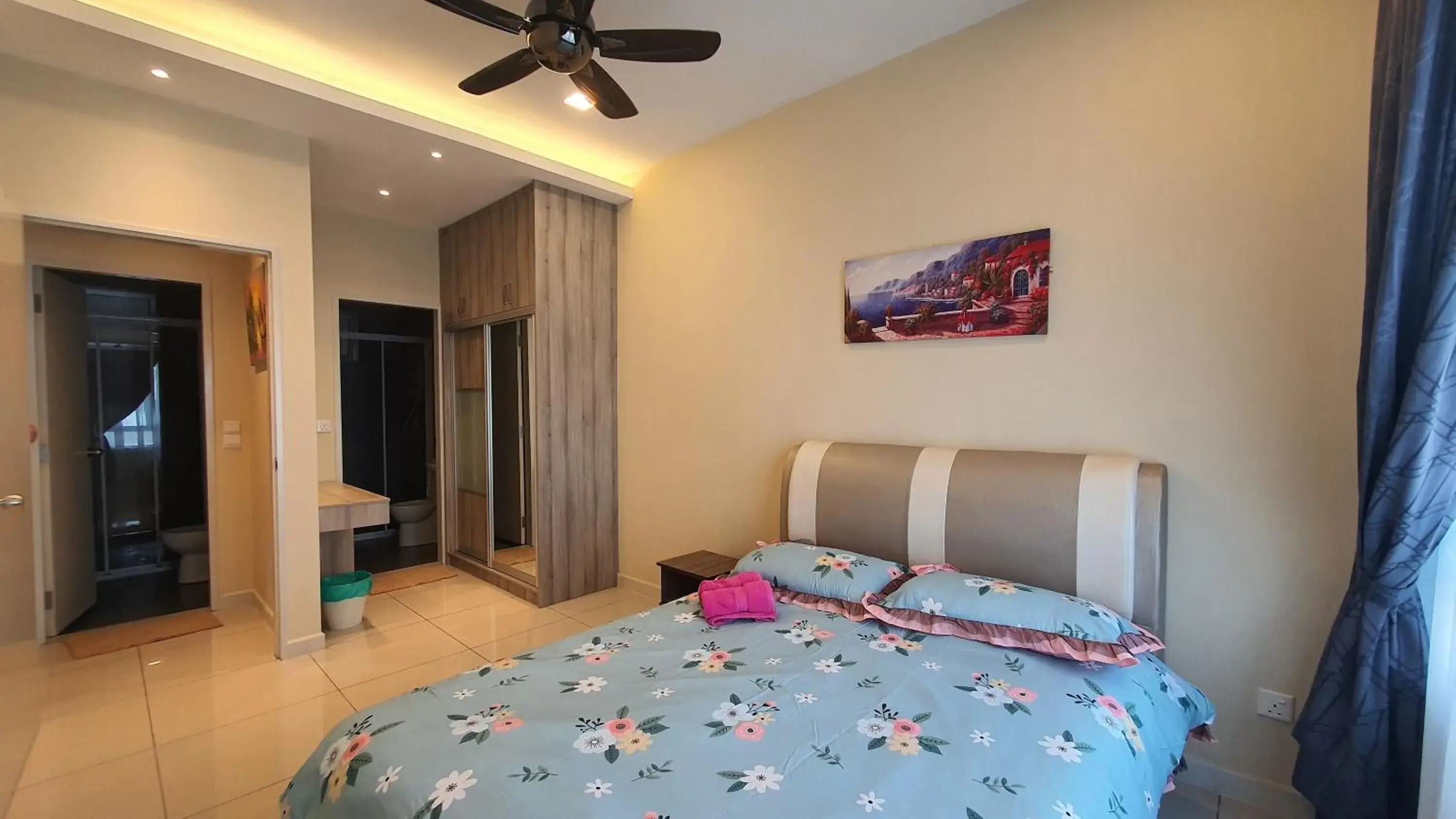 Bedroom, Bed in Southville Stay @ Savanna Executive Suite Bedroom, Bed in Southville Stay @ Savanna Executive Suite