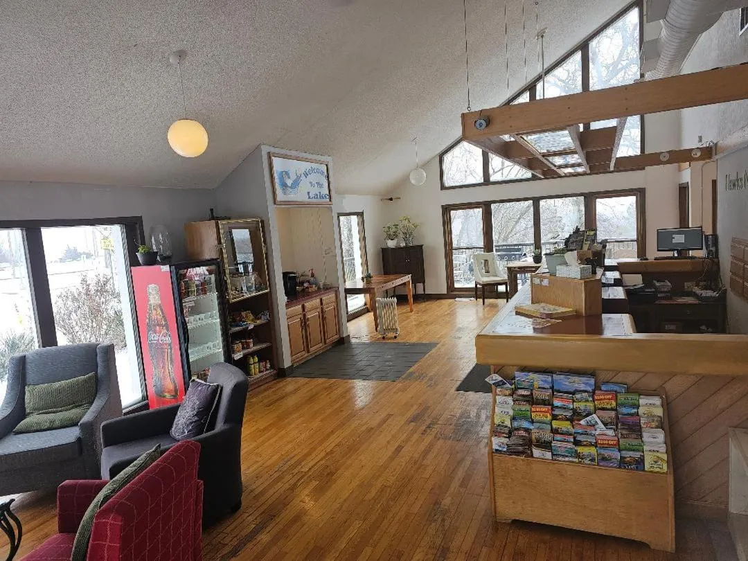 Lobby or reception in Hawk's Nest Lodge