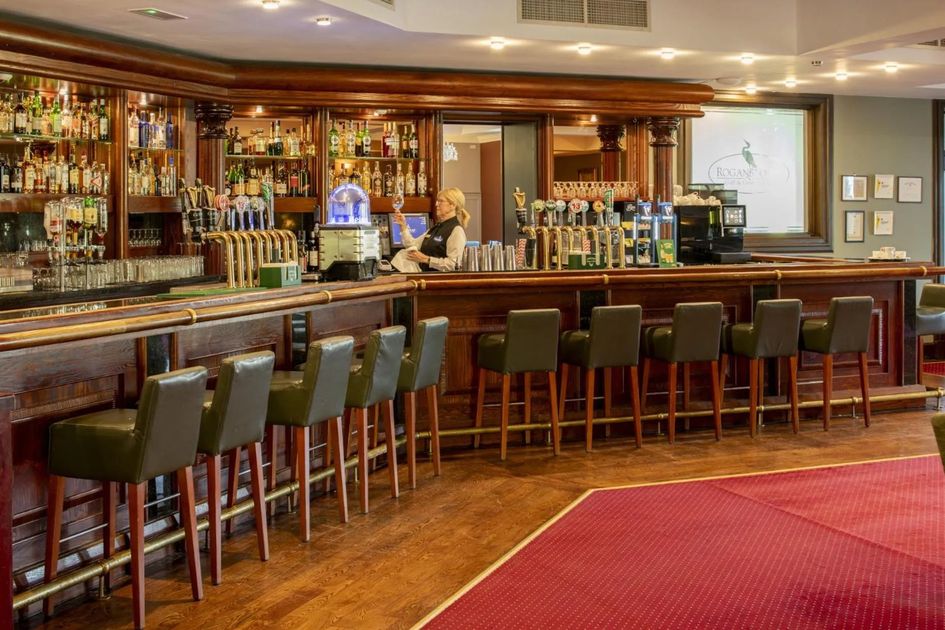 Lounge or bar in Roganstown Hotel & Country Club