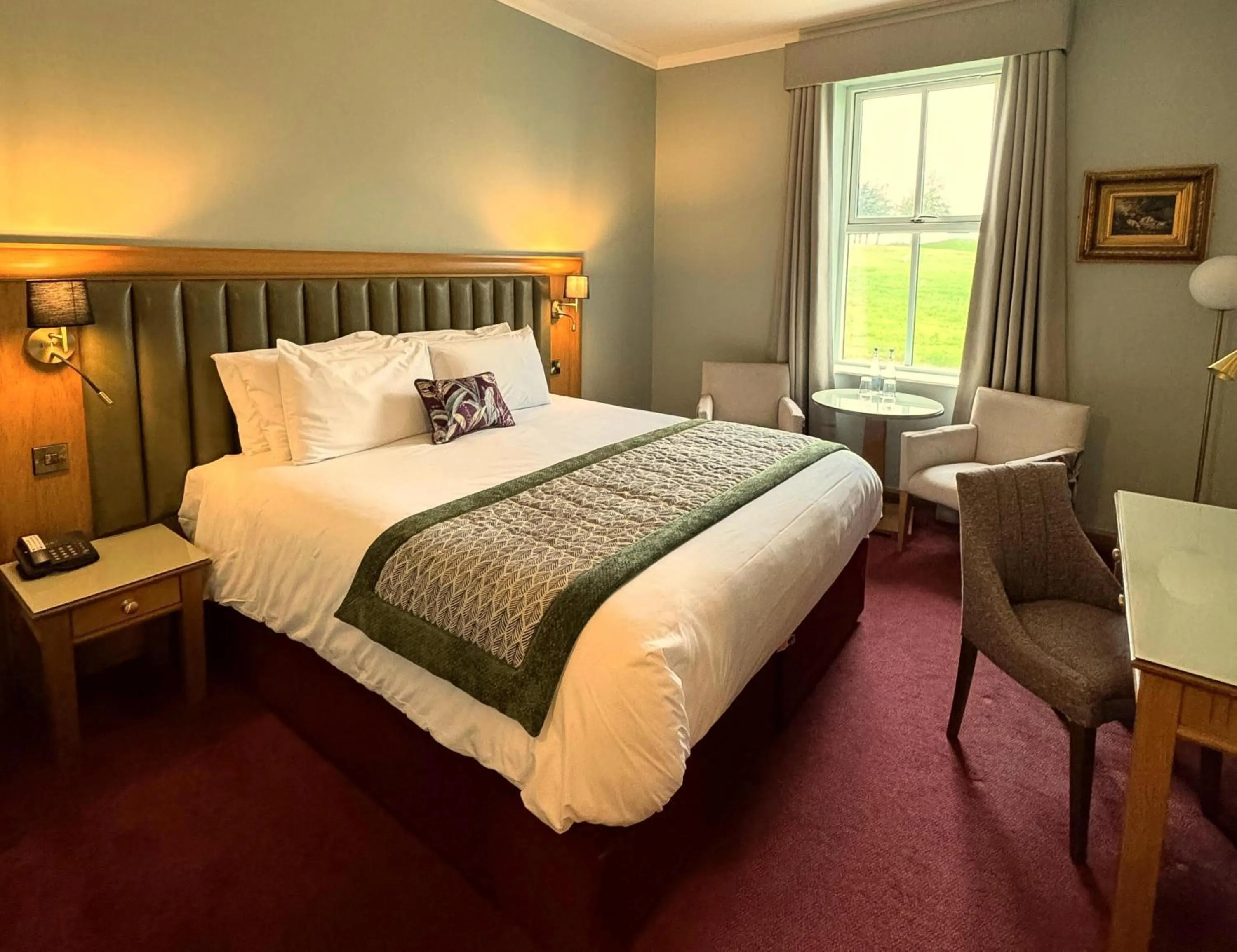 Bedroom, Bed in Roganstown Hotel & Country Club