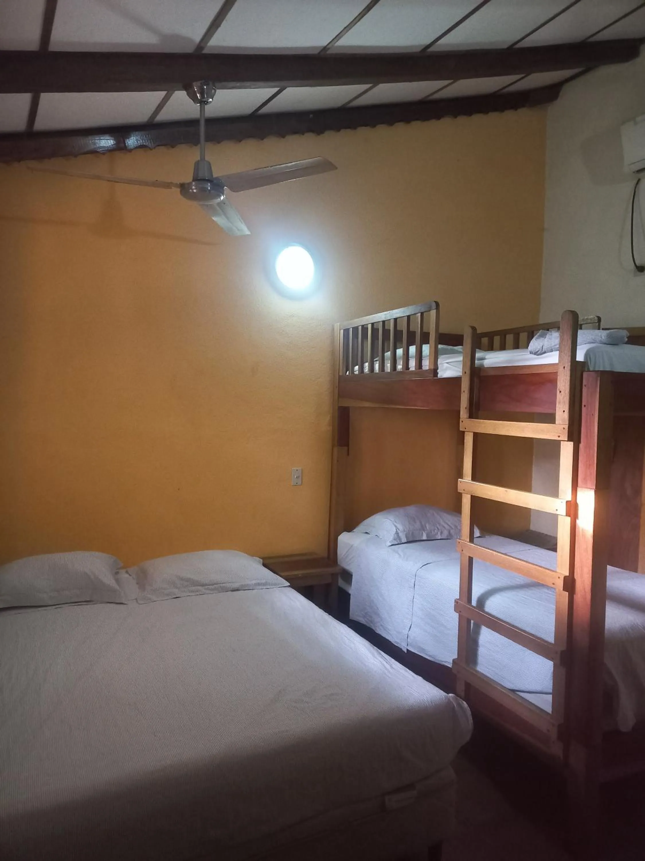 Property building in Hotel Casa Barcelona