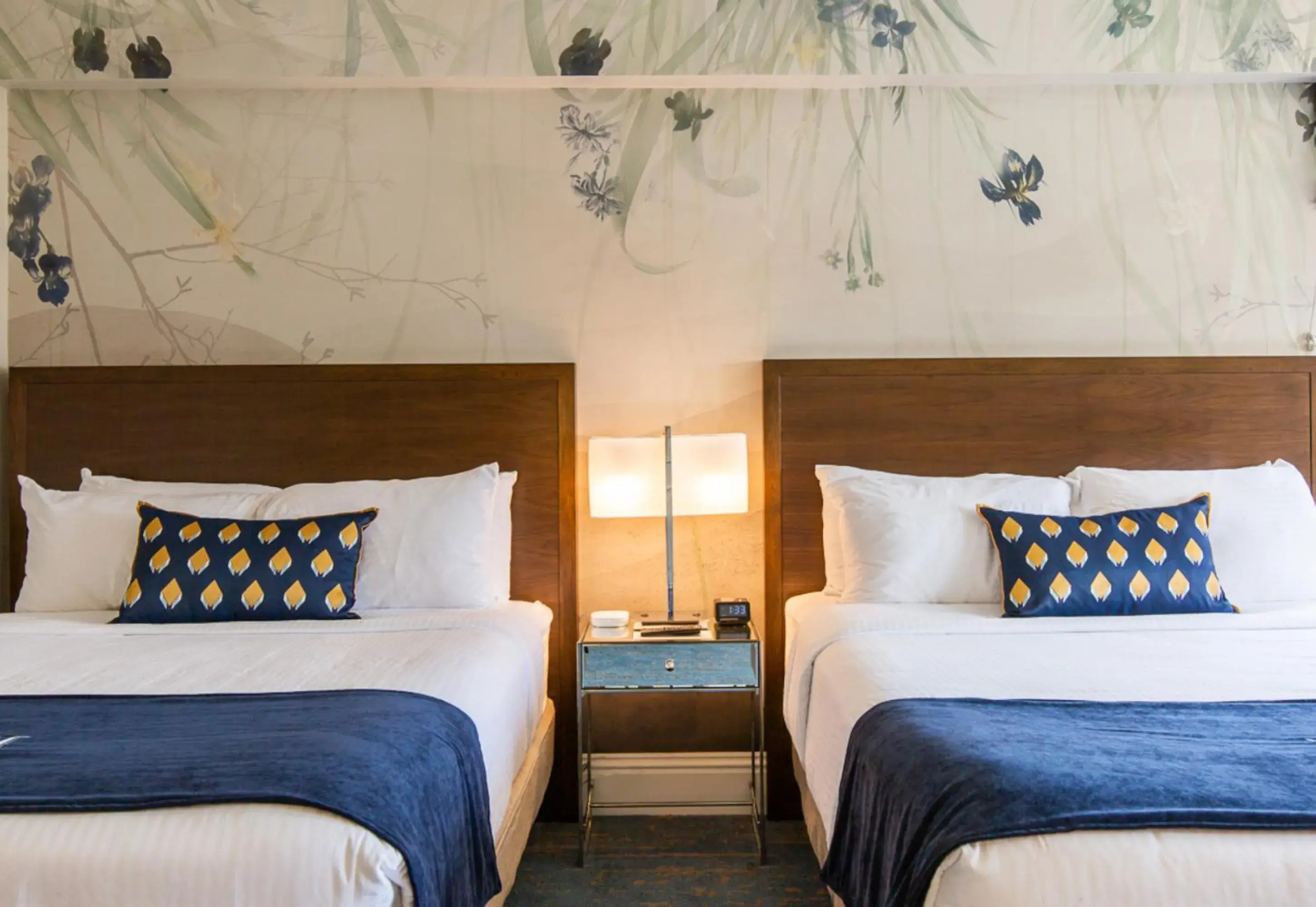 Traditional Double Queens in The Read House Hotel Traditional Double Queens in The Read House Hotel