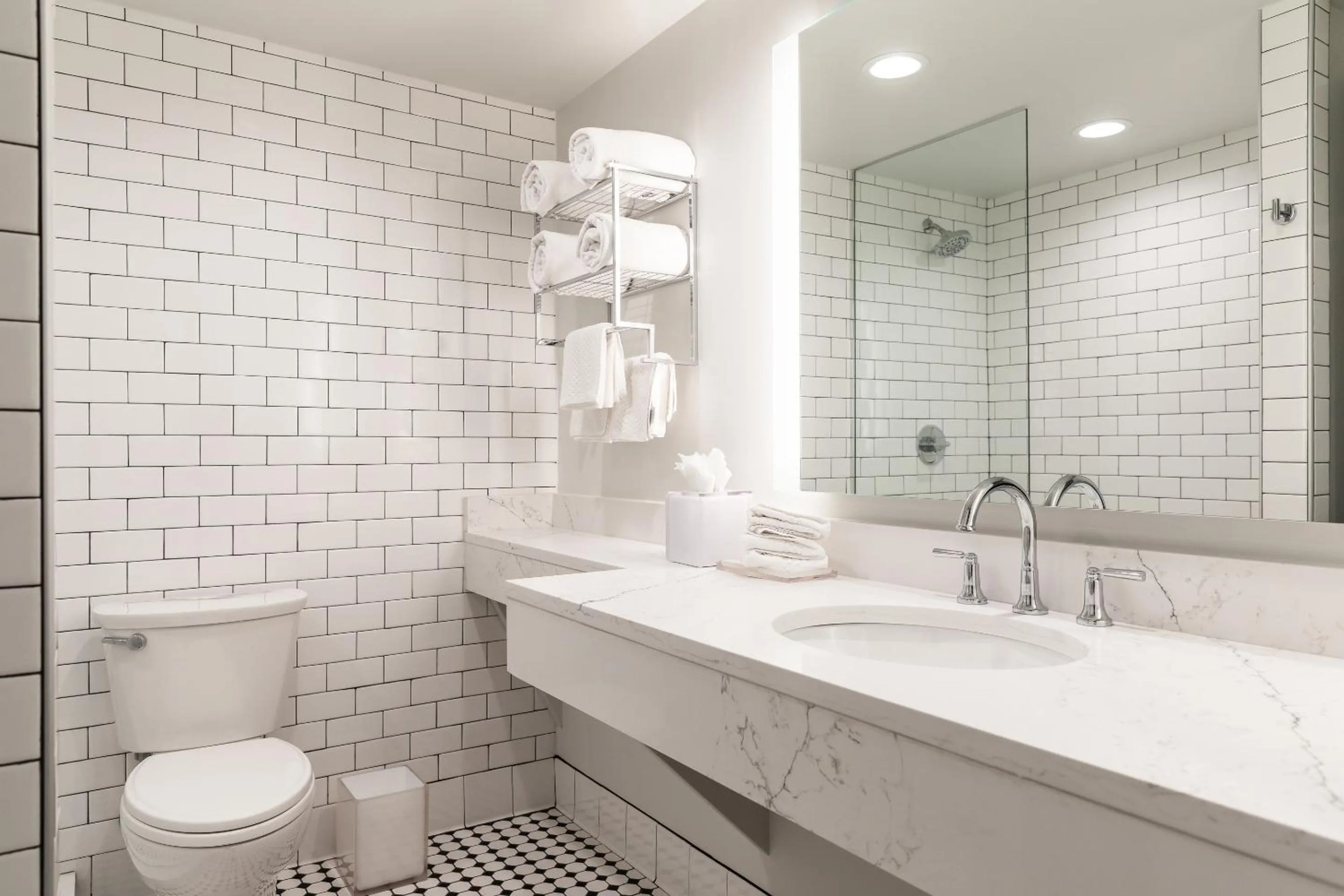 Bathroom in The Read House Hotel