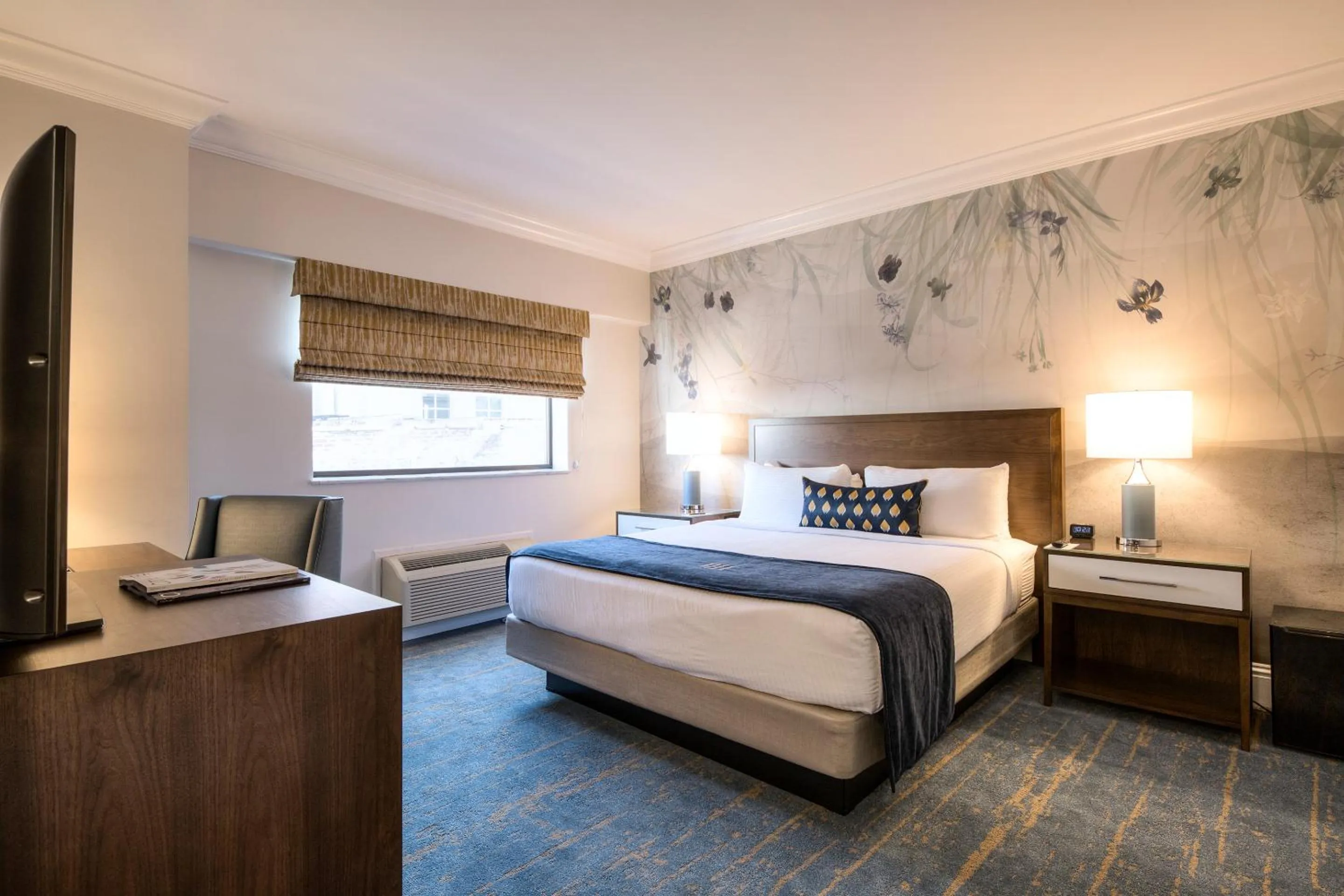 Bed in The Read House Hotel