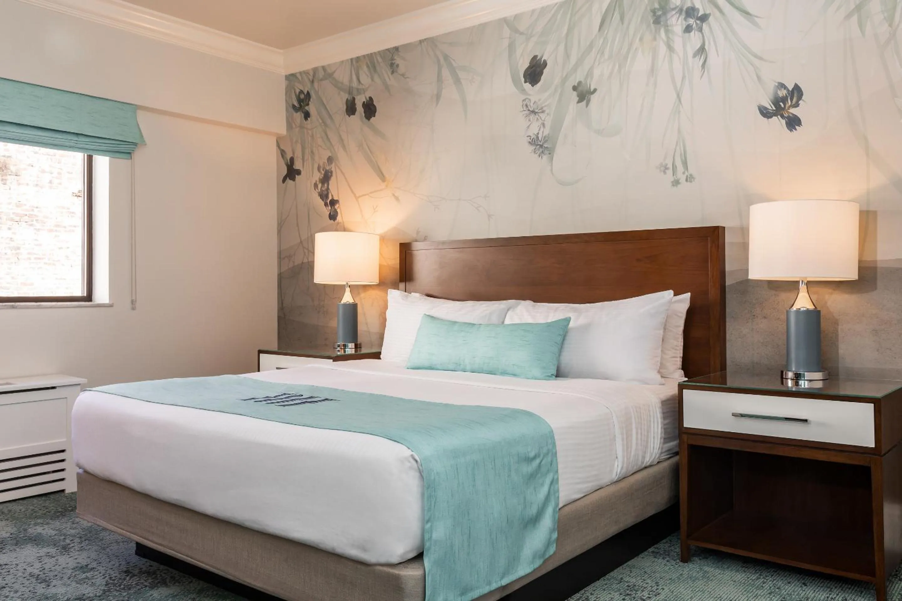 Bedroom, Bed in The Read House Hotel