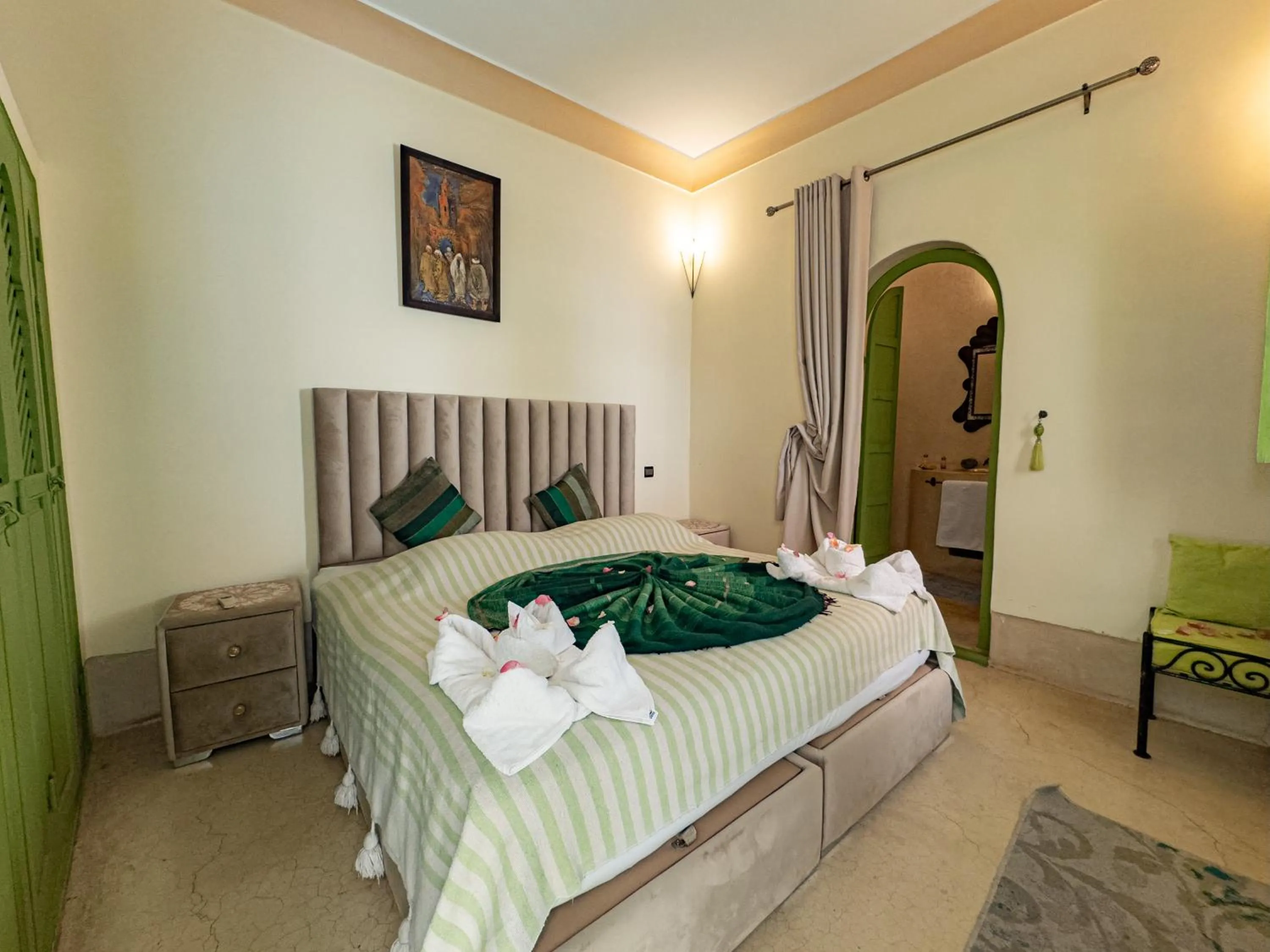 Bed in Riad Minorisa