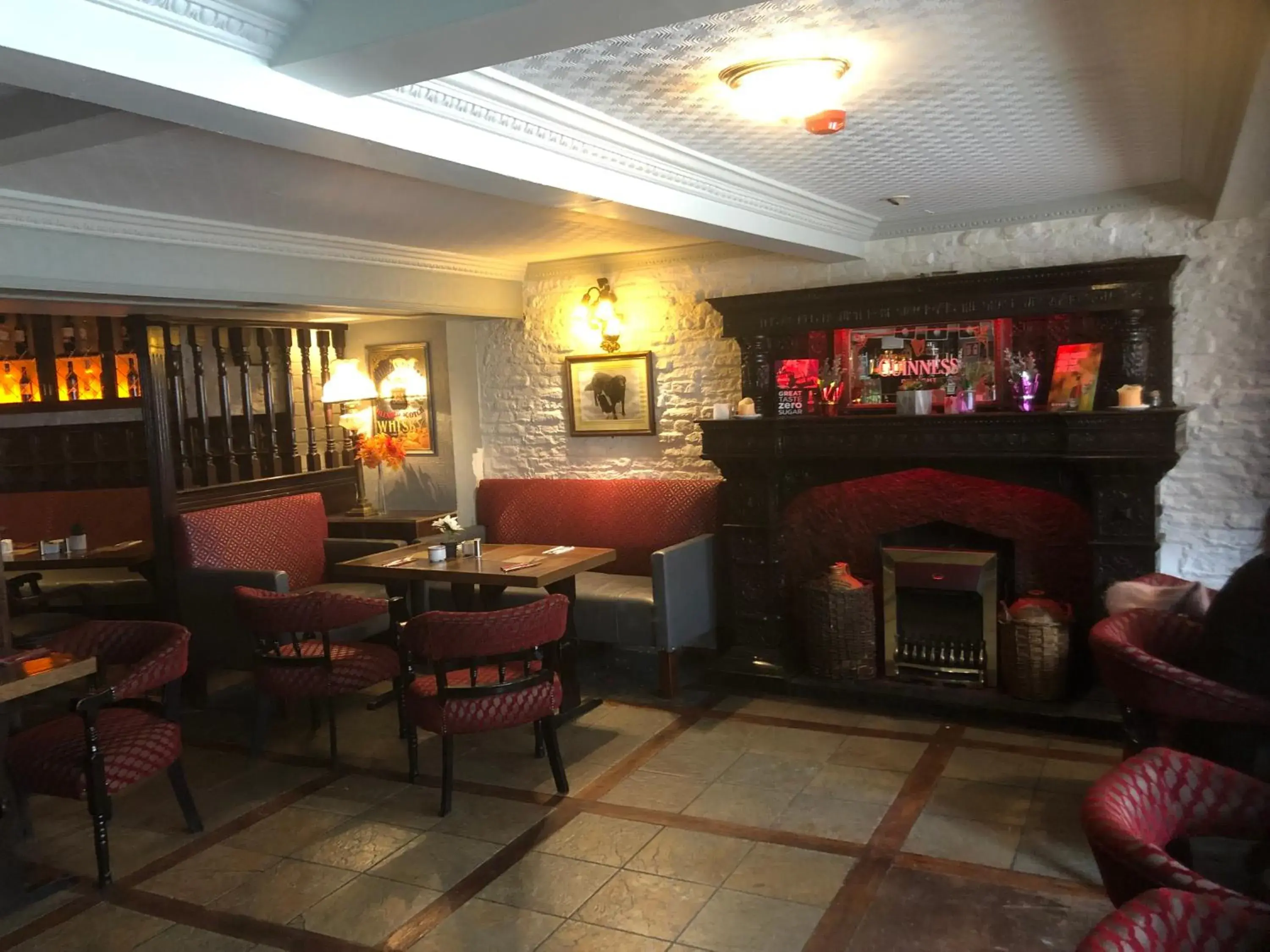 Lounge or bar in Kilford Arms Lounge or bar in Kilford Arms
