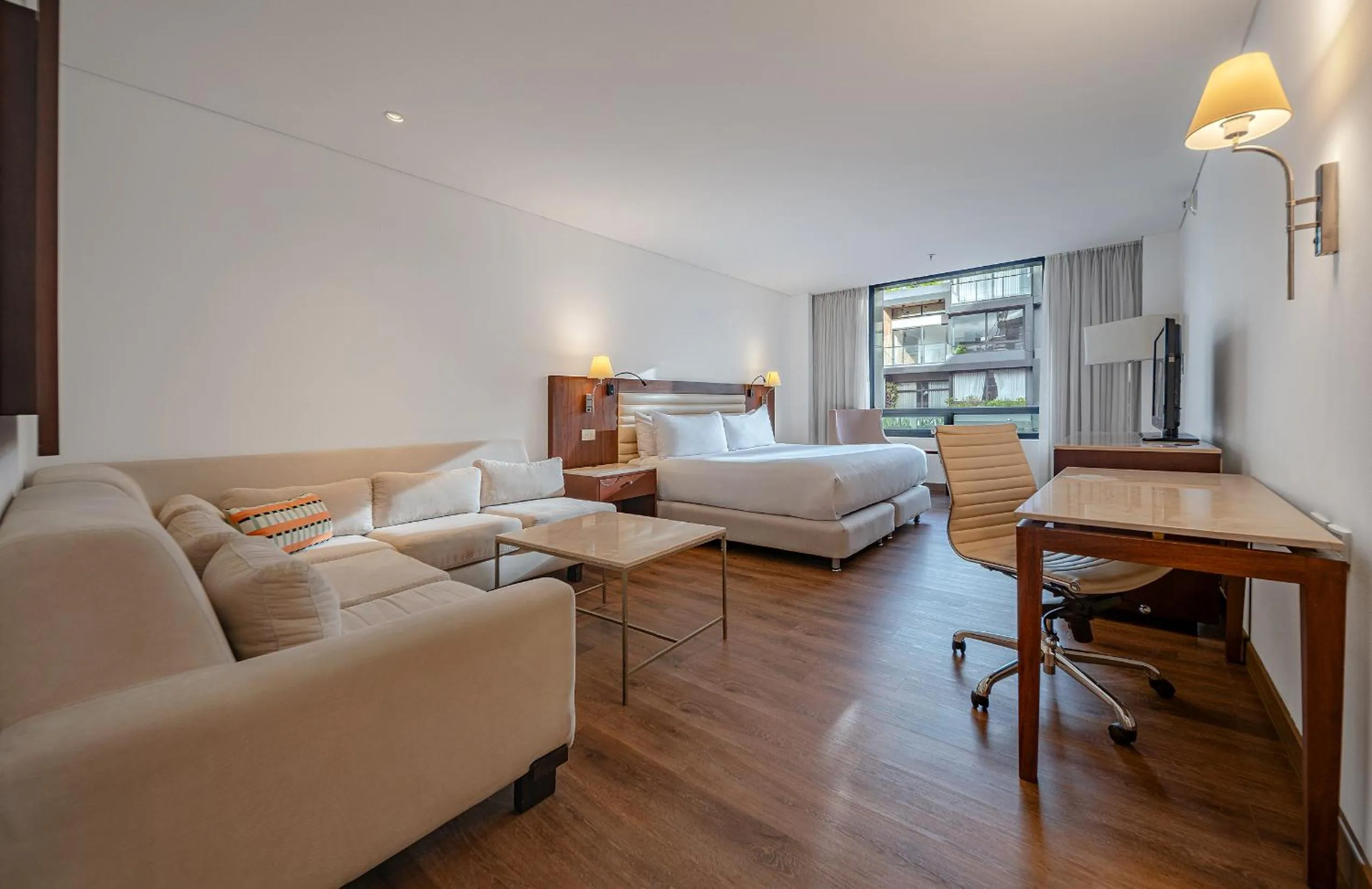 Bedroom, Bed in Hotel Chico 97 By OxoHotel