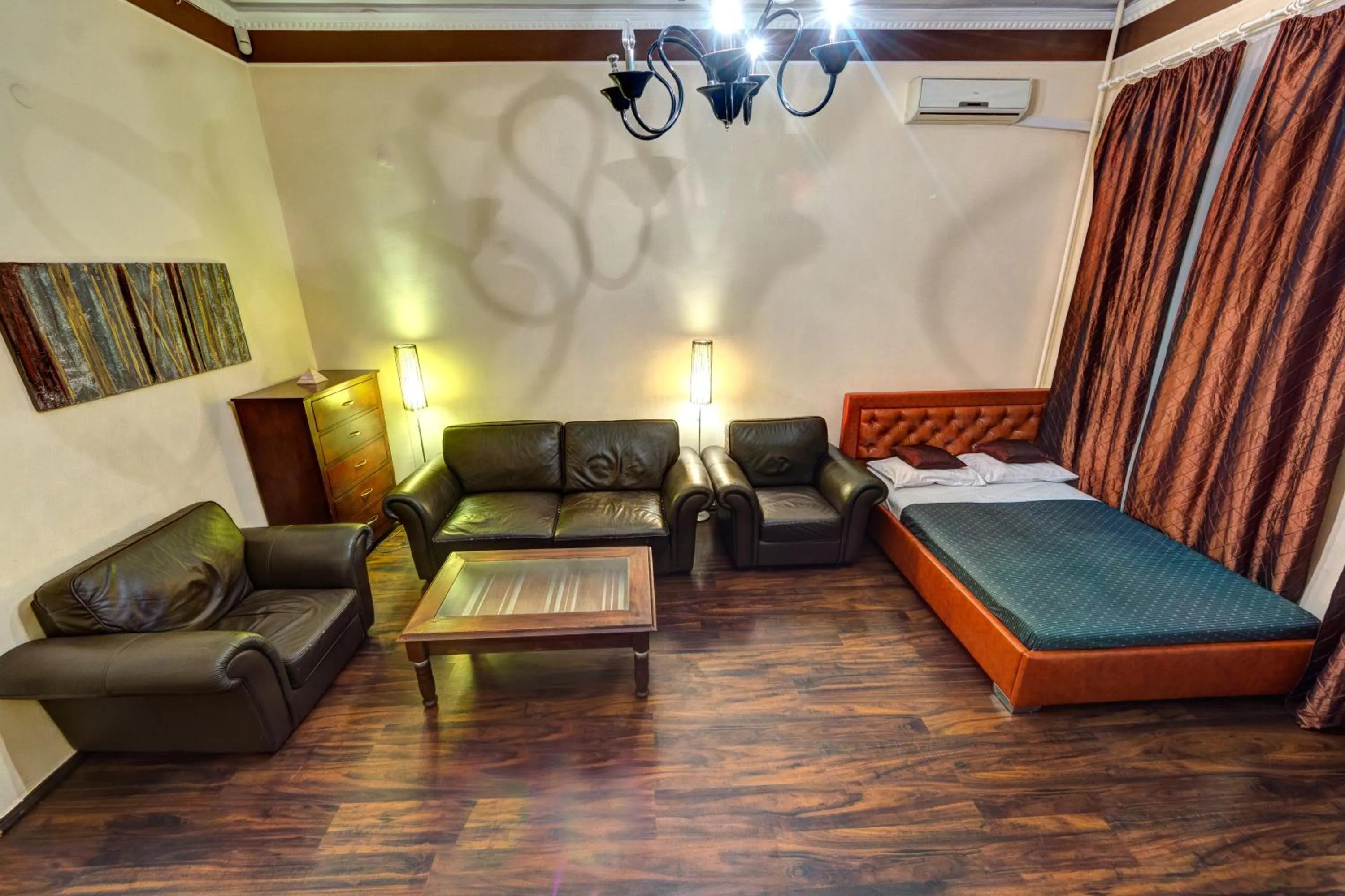 Apartment Saksahanskoho St, 78а