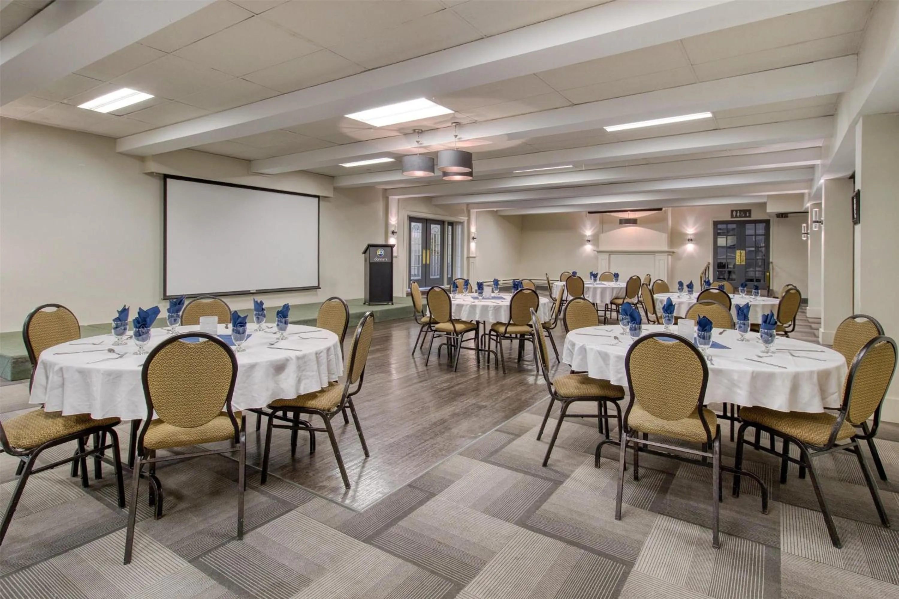 Meeting/conference room in Dannys Suites, SureStay Collection by Best Western
