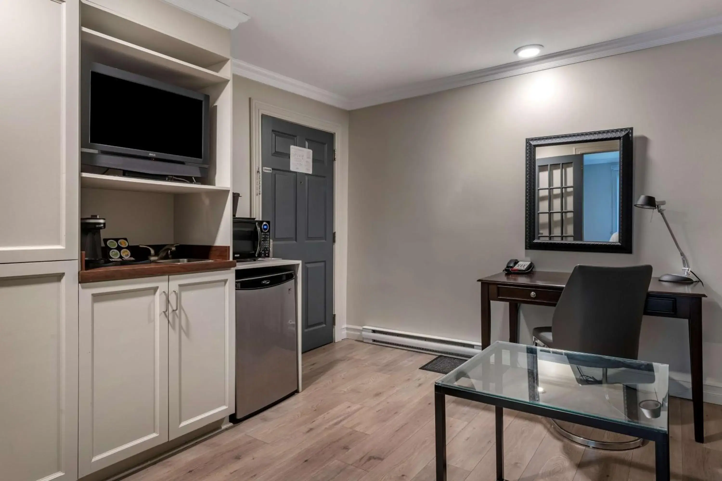 Bedroom in Dannys Hotel Suites; SureStay Collection by Best Western Bedroom in Dannys Hotel Suites; SureStay Collection by Best Western