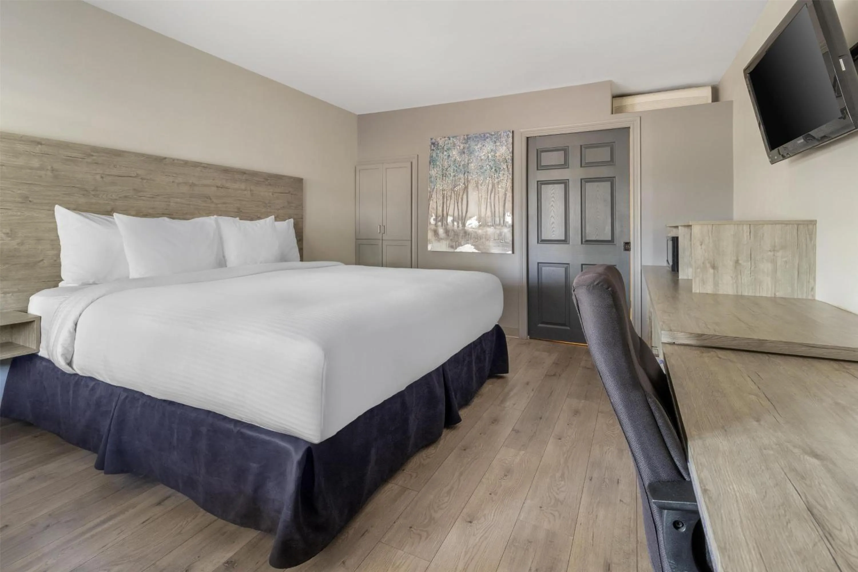 Bedroom in Dannys Suites, SureStay Collection by Best Western