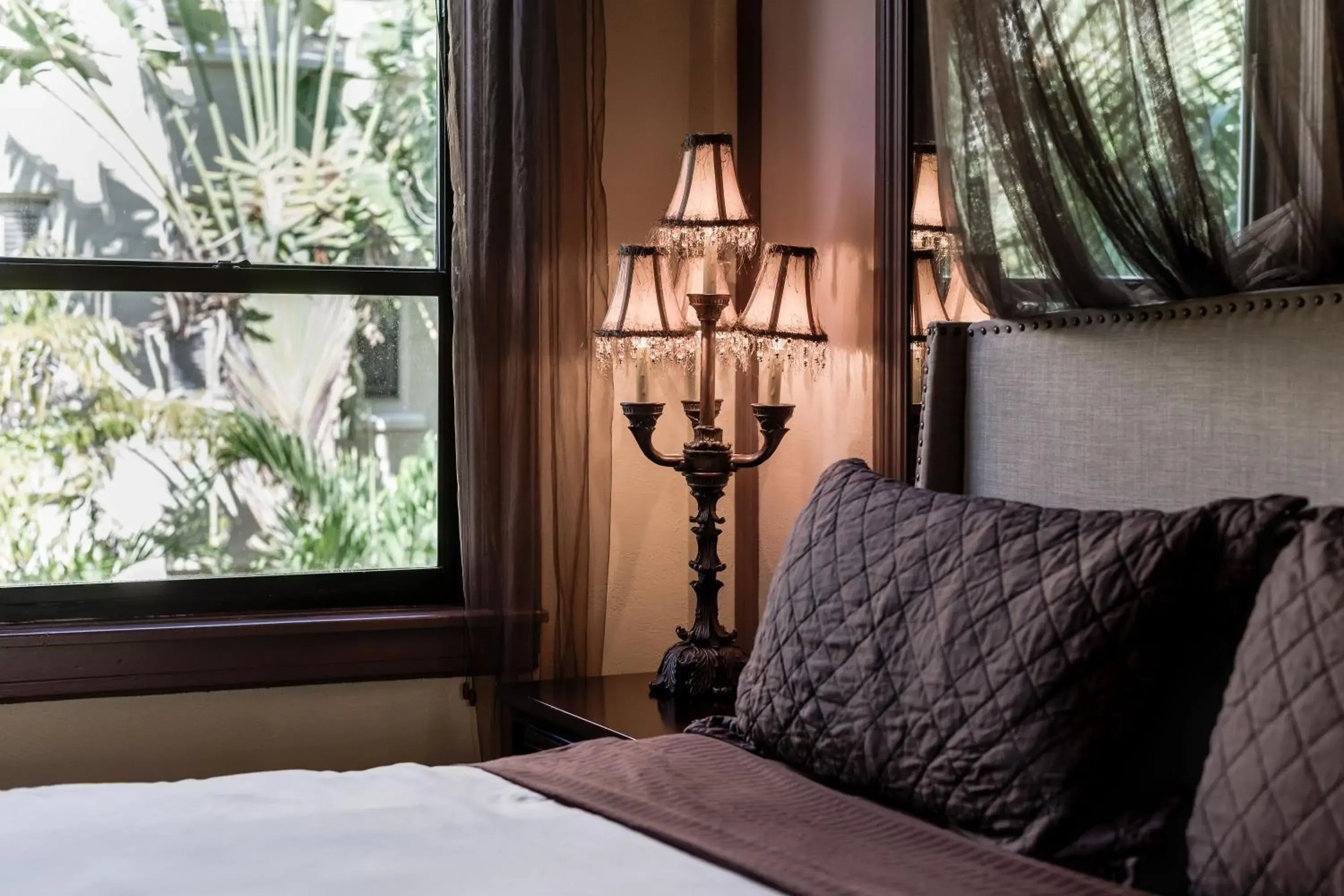 Suite with Garden View in Hemingway Suites at Palm Beach Hotel Island Suite with Garden View in Hemingway Suites at Palm Beach Hotel Island