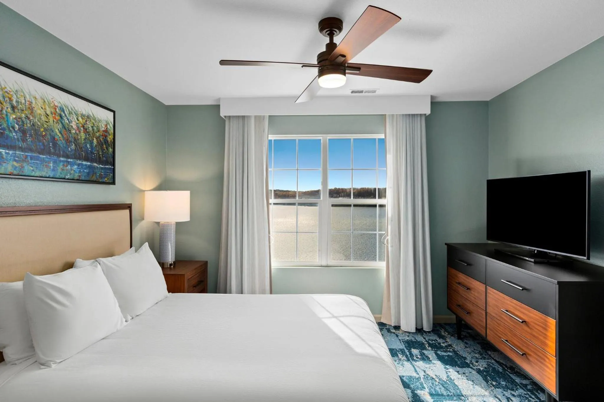 Bedroom, Bed in WorldMark Lake of the Ozarks