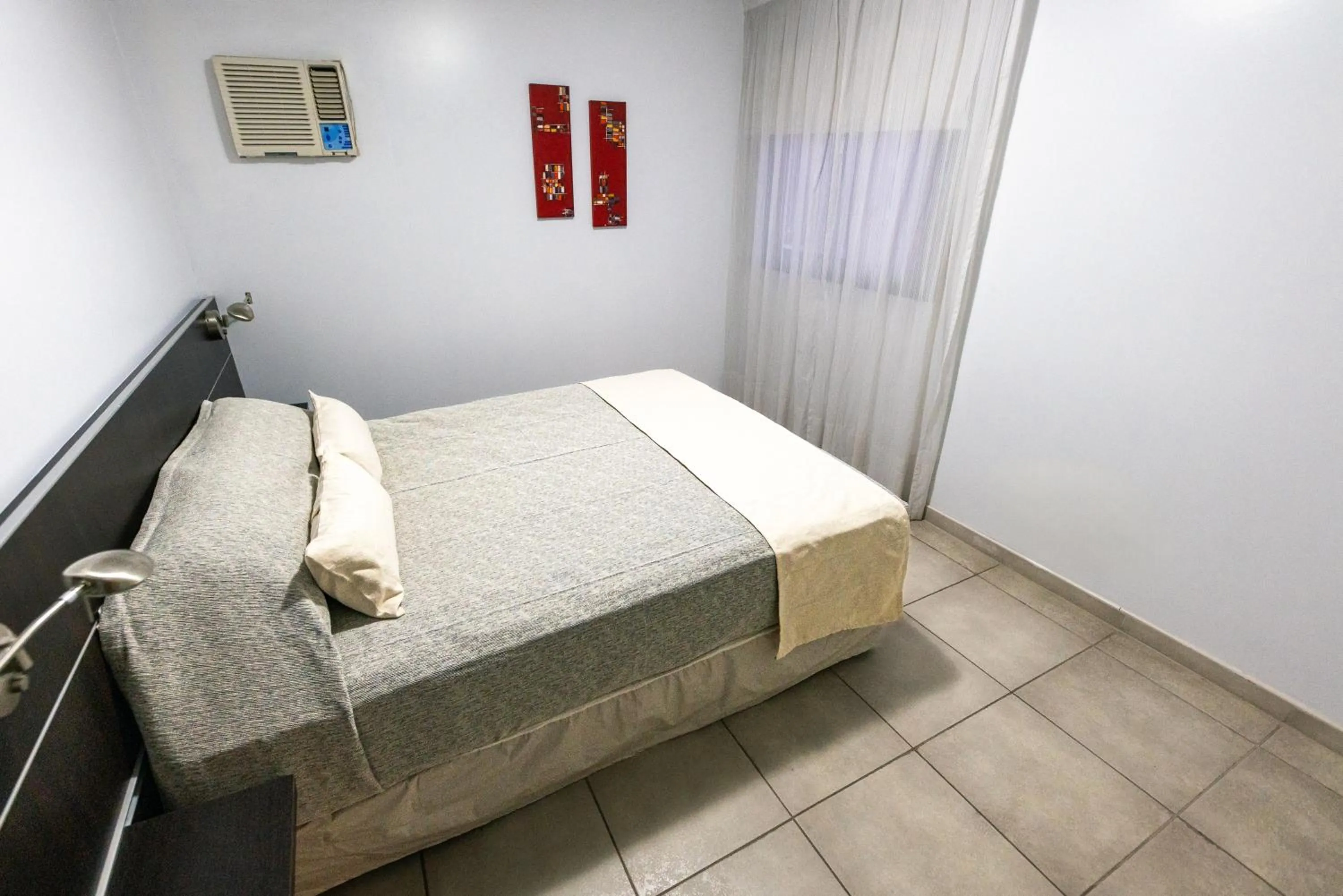 Bed in Kube Apartments Express