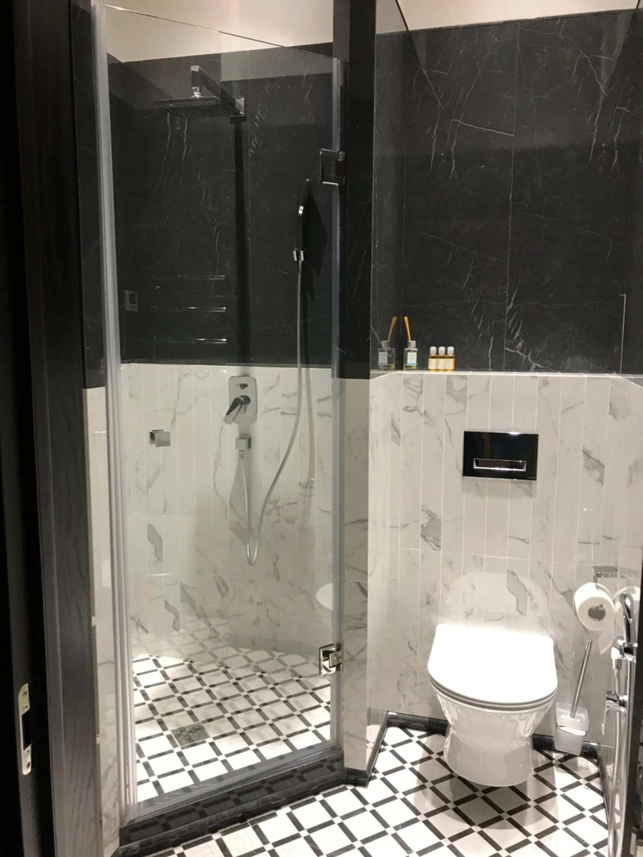 Shower in ArtApart Vozdvigenka