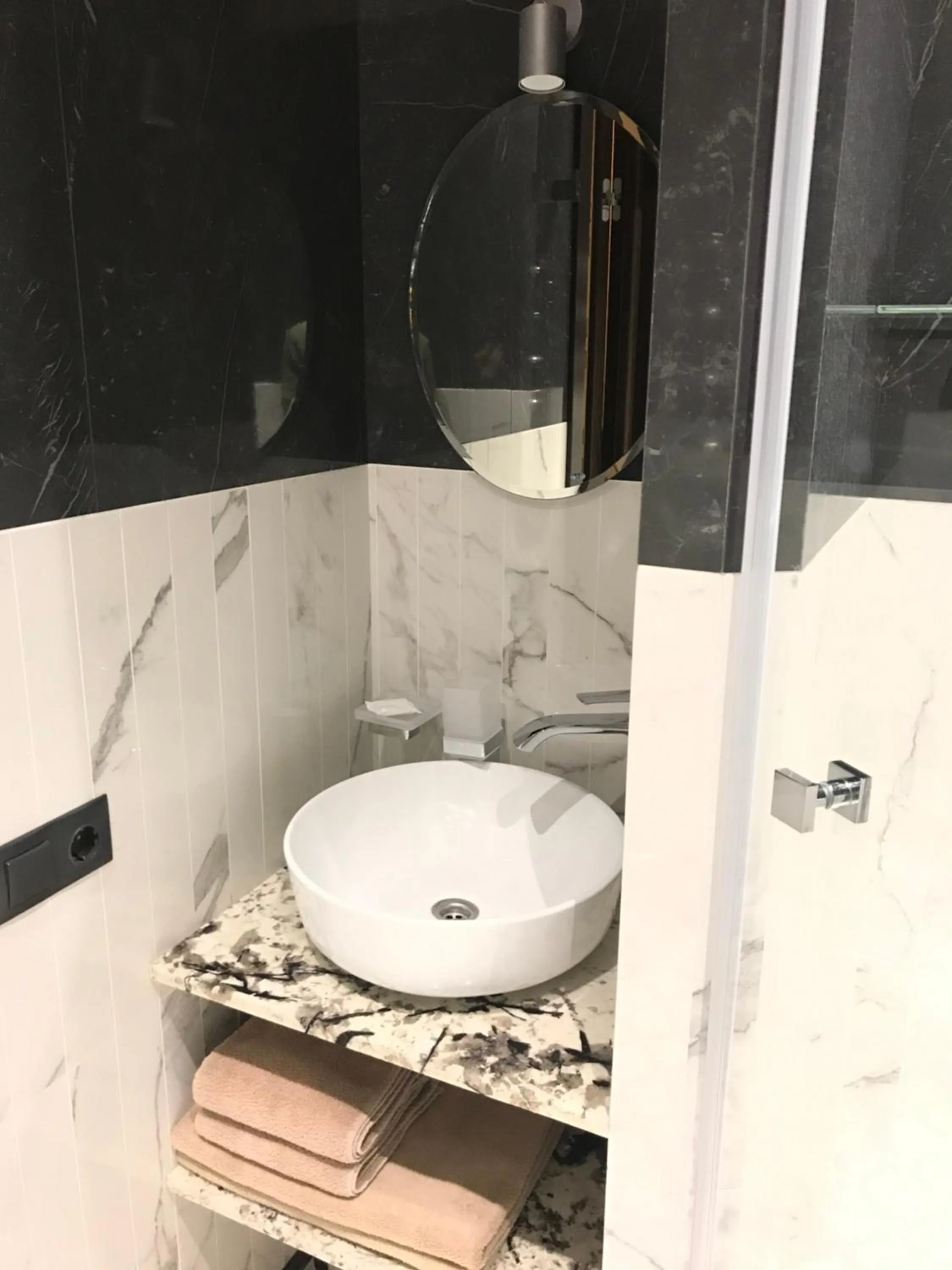 Shower in ArtApart Vozdvigenka