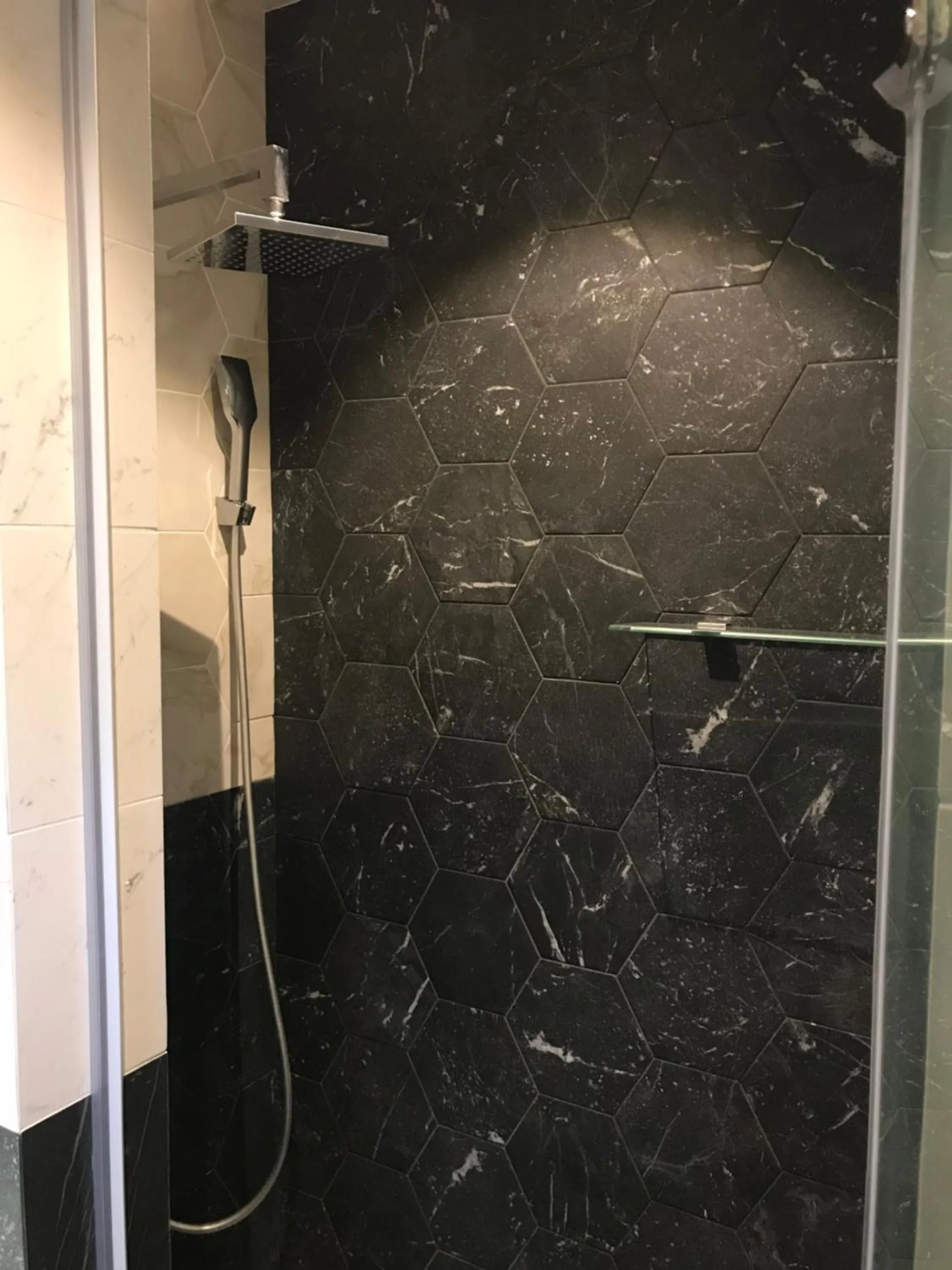 Shower in ArtApart Vozdvigenka
