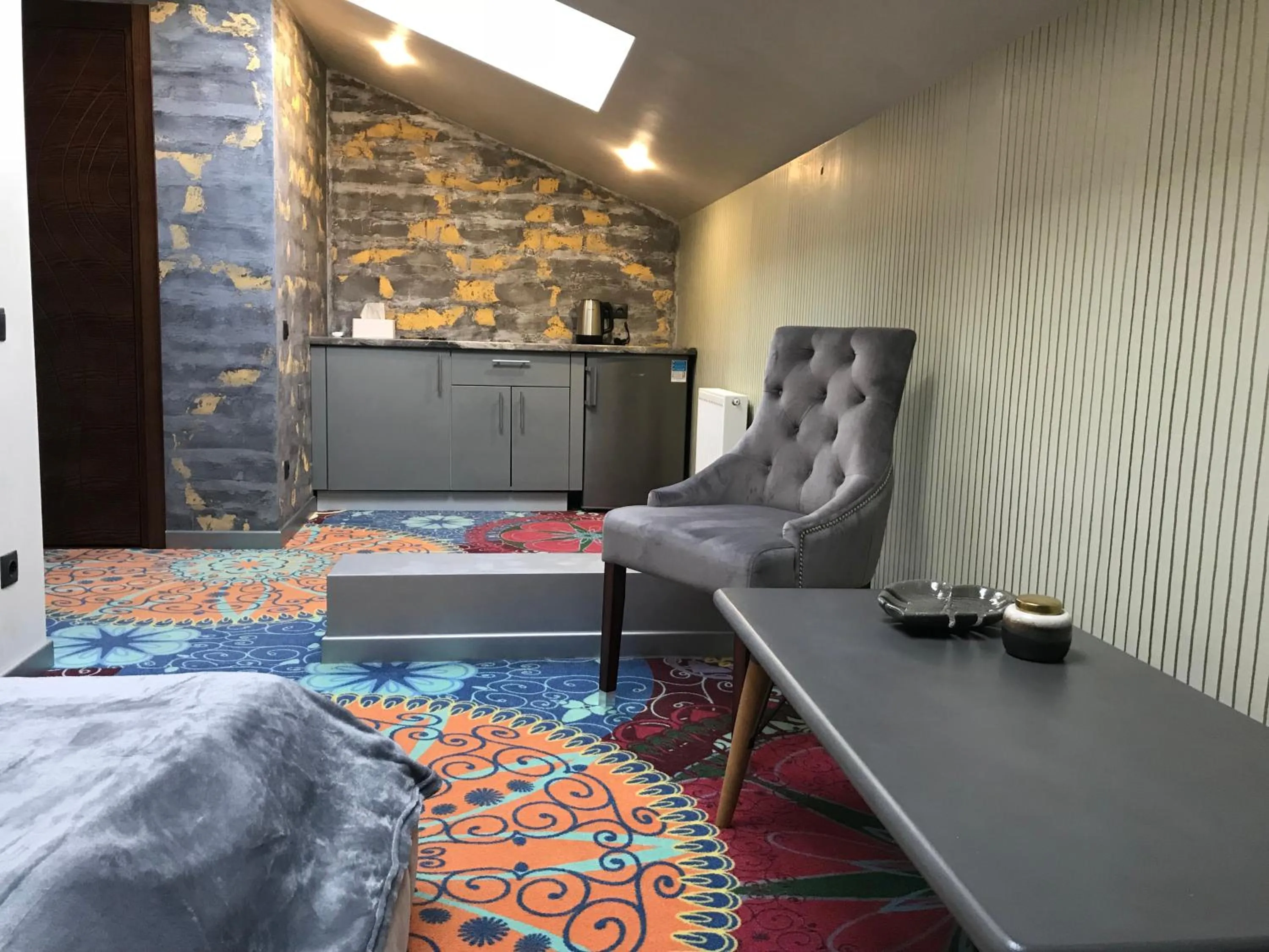 Seating area, Bed in ArtApart Vozdvigenka