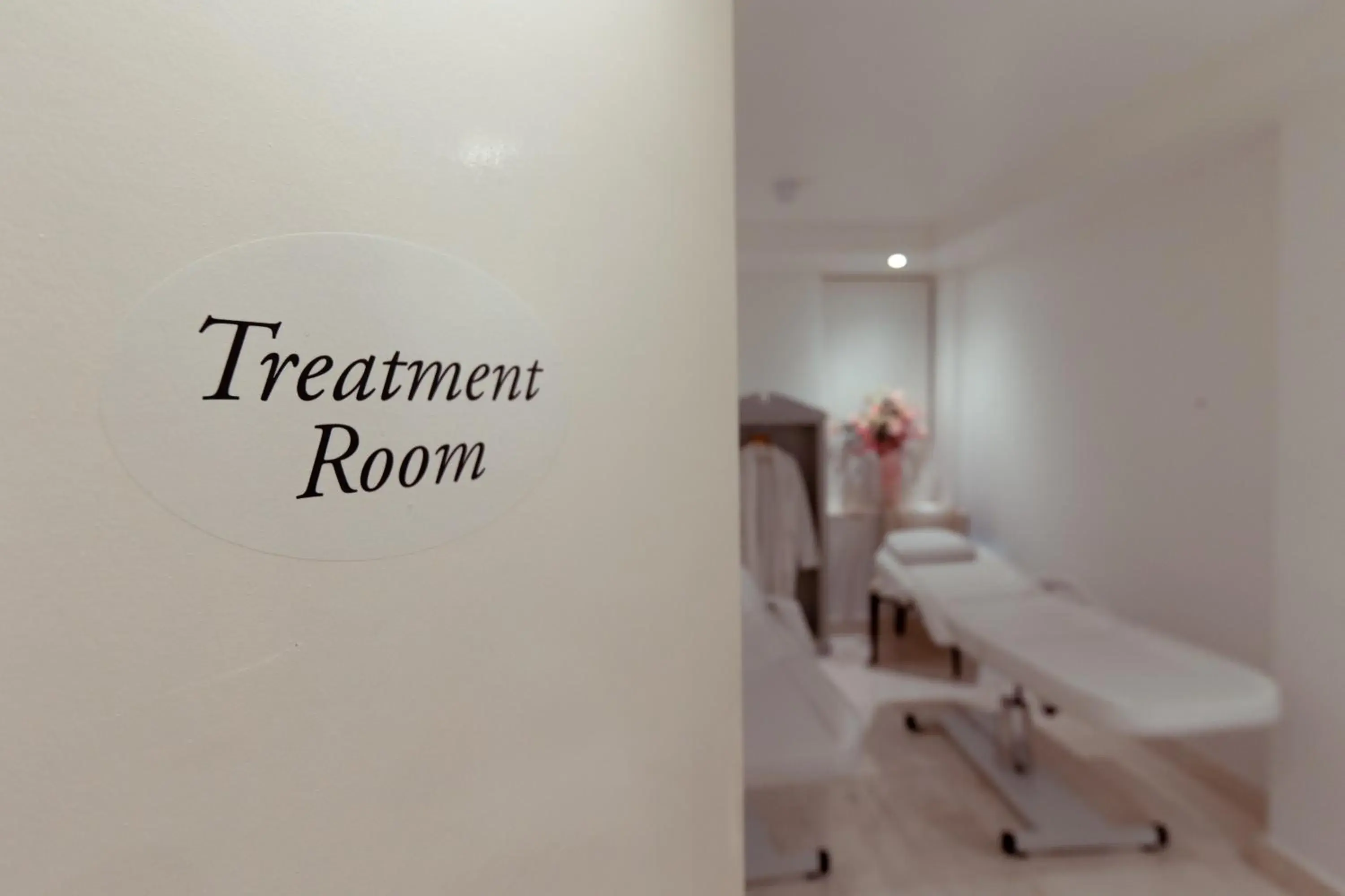 Spa and wellness centre/facilities in The Chatsworth Hotel Spa and wellness centre/facilities in The Chatsworth Hotel