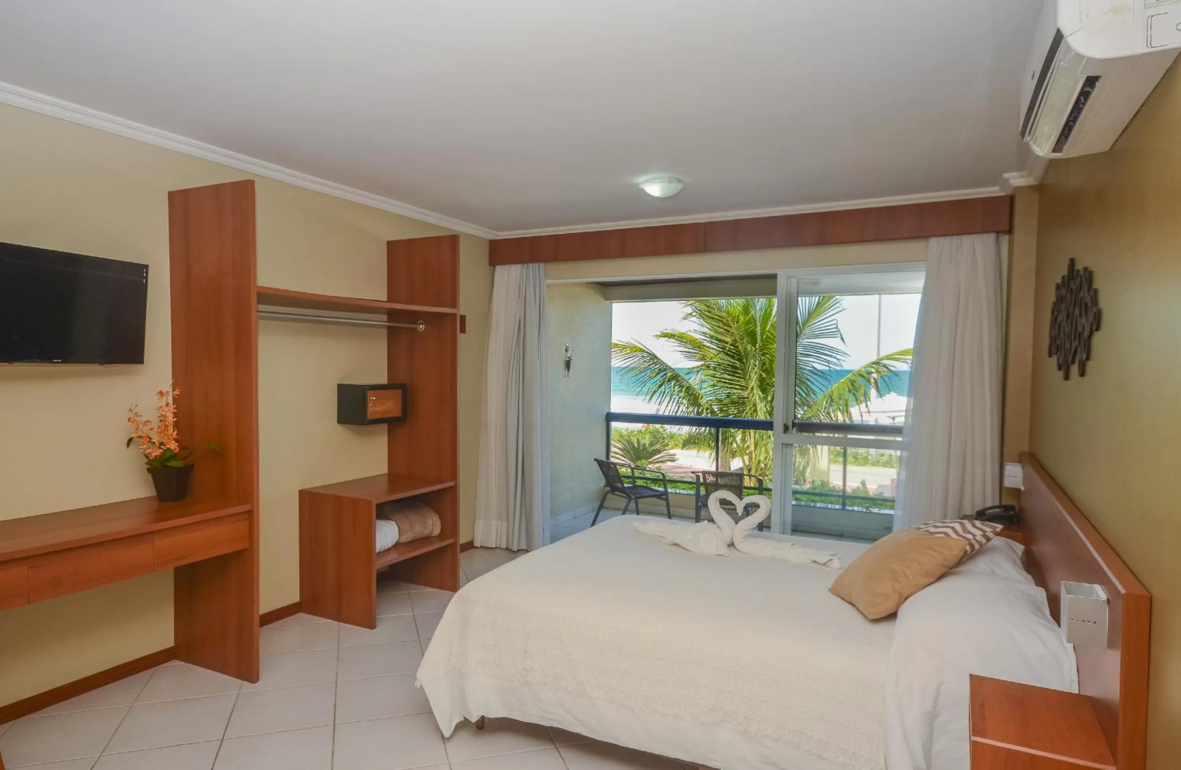 Photo of the whole room, Bed in Pousada Garatéia