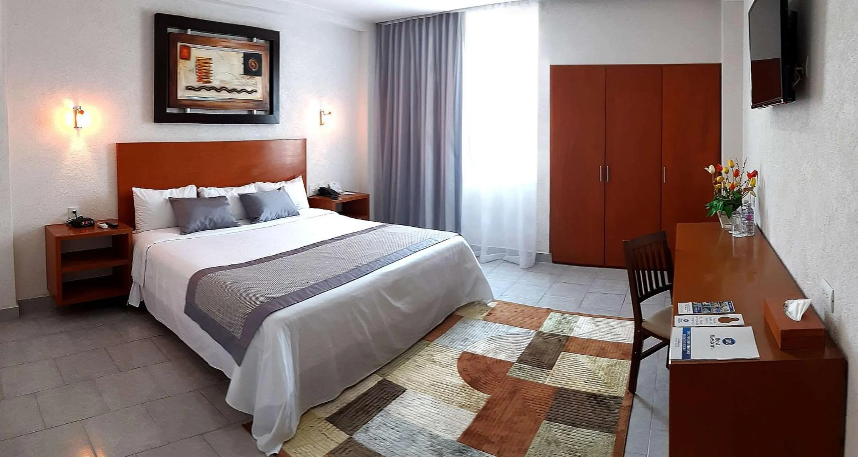 Photo of the whole room, Bed in Best Western Global Express