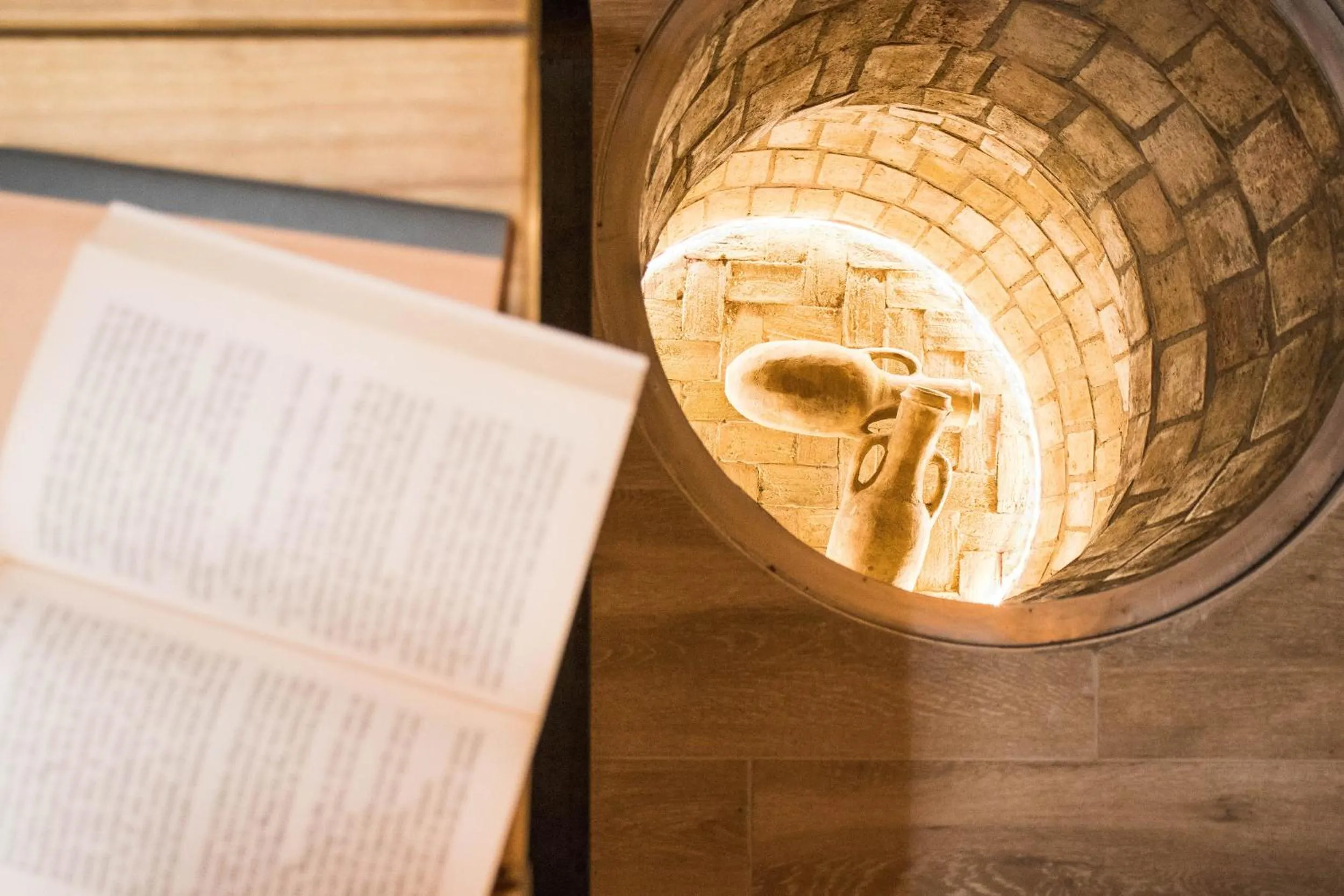 Lobby or reception in Àmfores Boutique Guest House