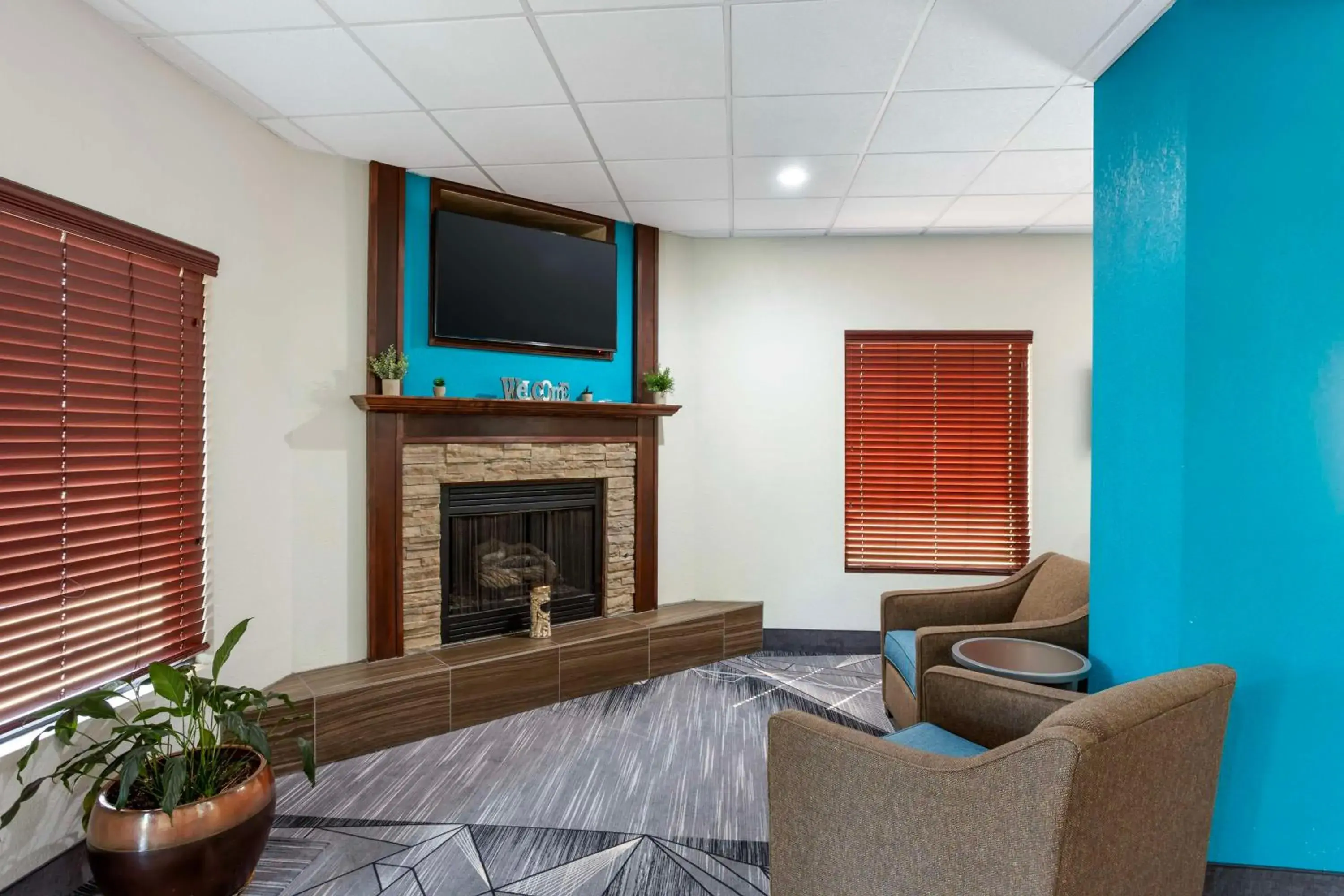 Lobby or reception in Best Western Plus Springfield Airport Inn Lobby or reception in Best Western Plus Springfield Airport Inn