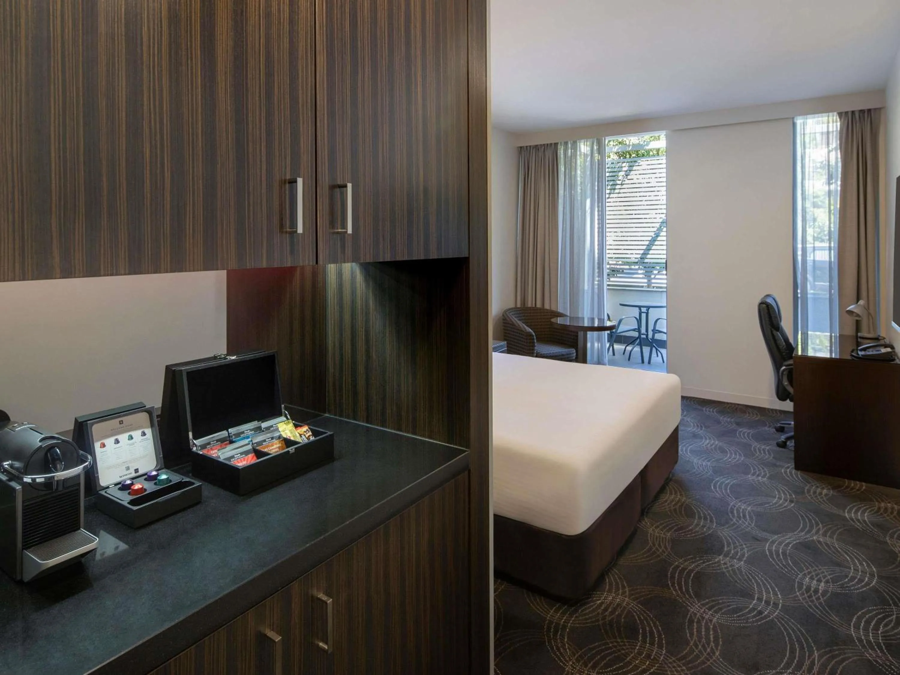 Bedroom, Bed in The Sebel Melbourne Kew