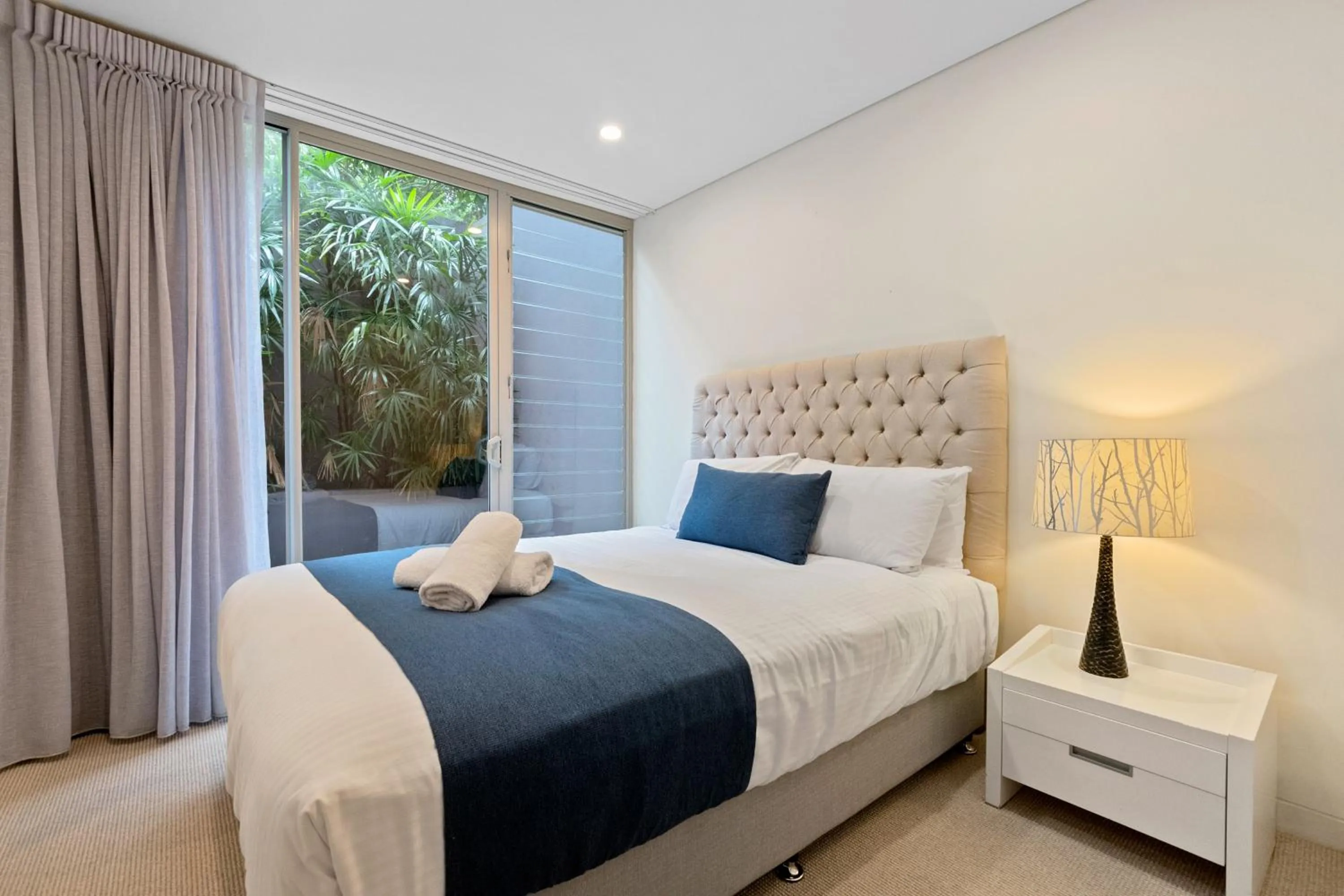 Bedroom, Bed in The Rise Noosa
