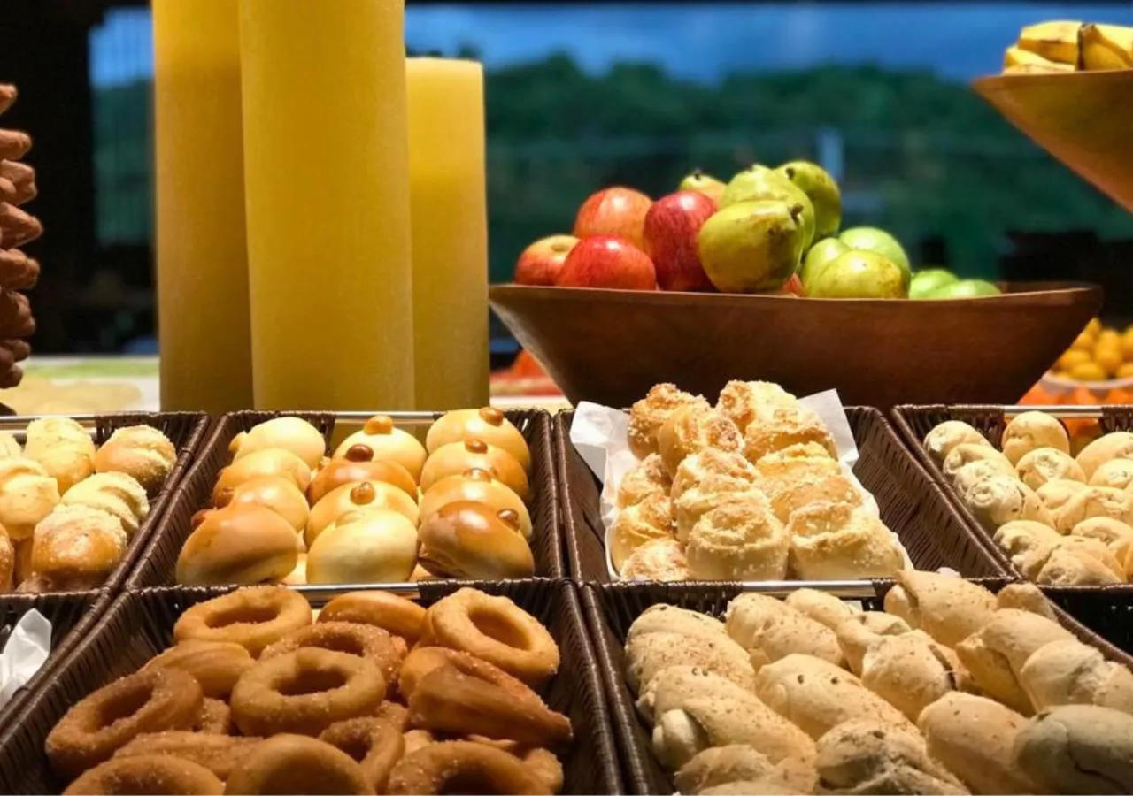 Breakfast in Samoa Beach Resort