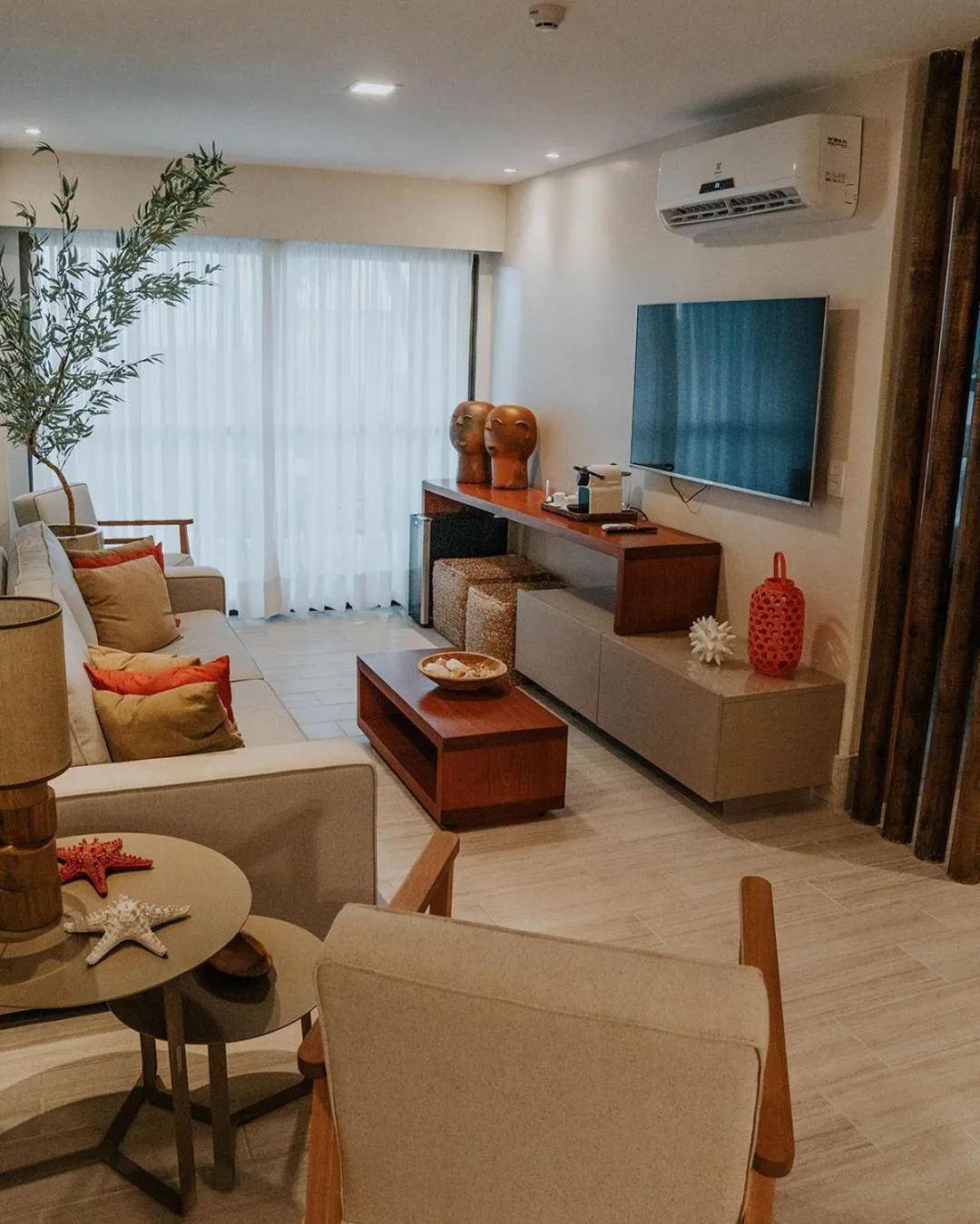 Bedroom in Samoa Beach Resort