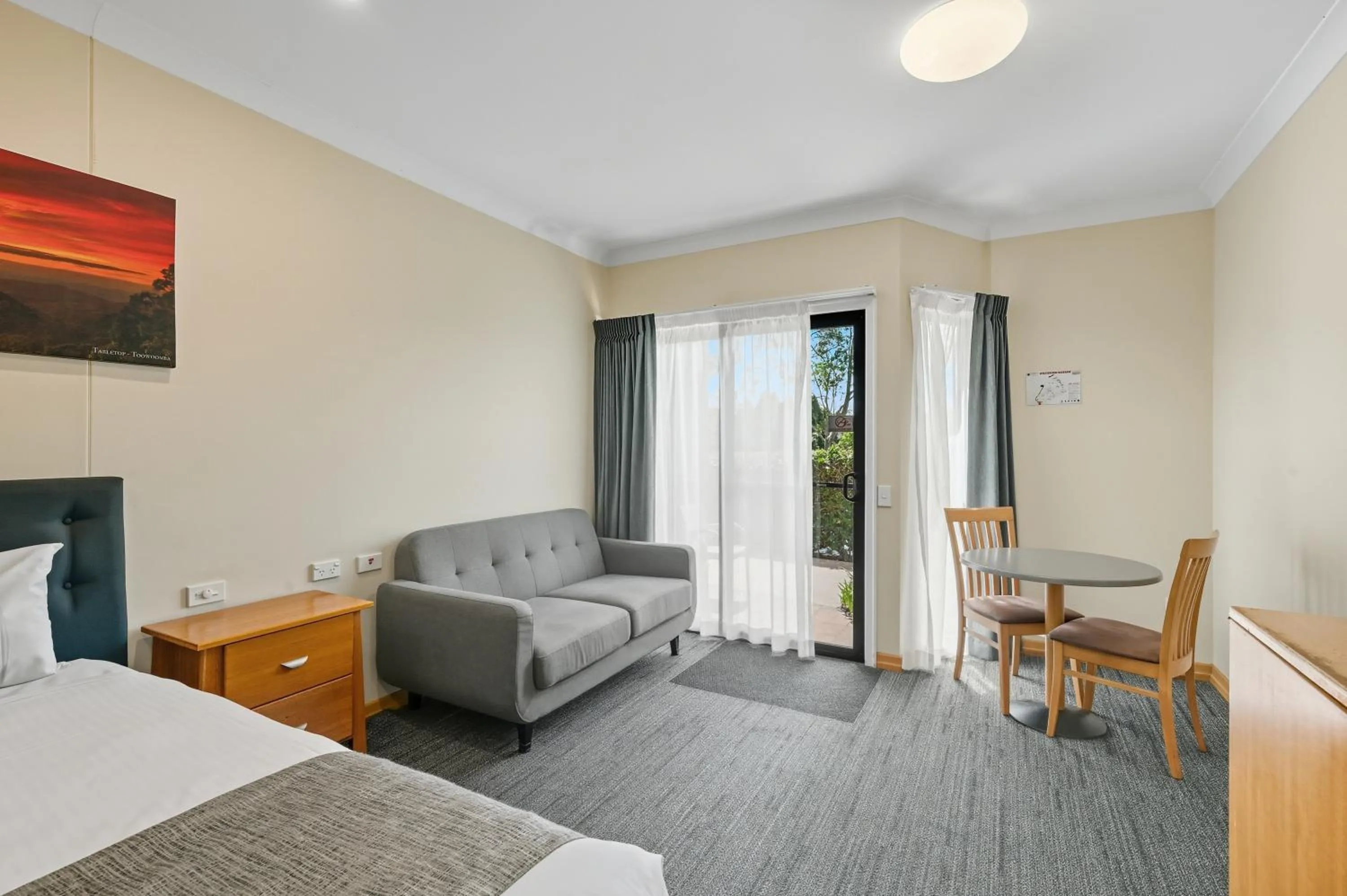 Bed in Eastgate on the Range Motel