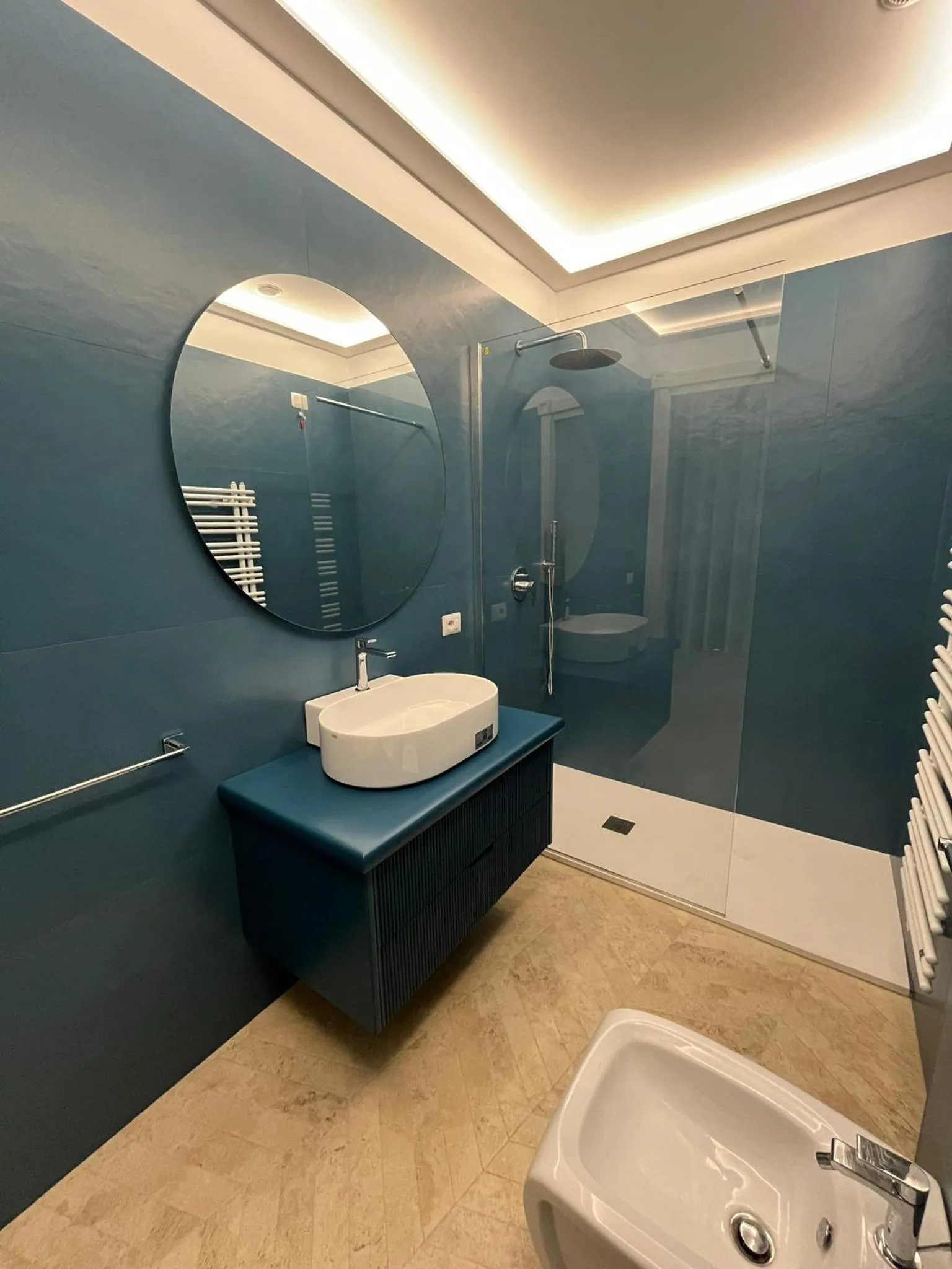 Bathroom in Tiffany & Babylon Luxury Stay