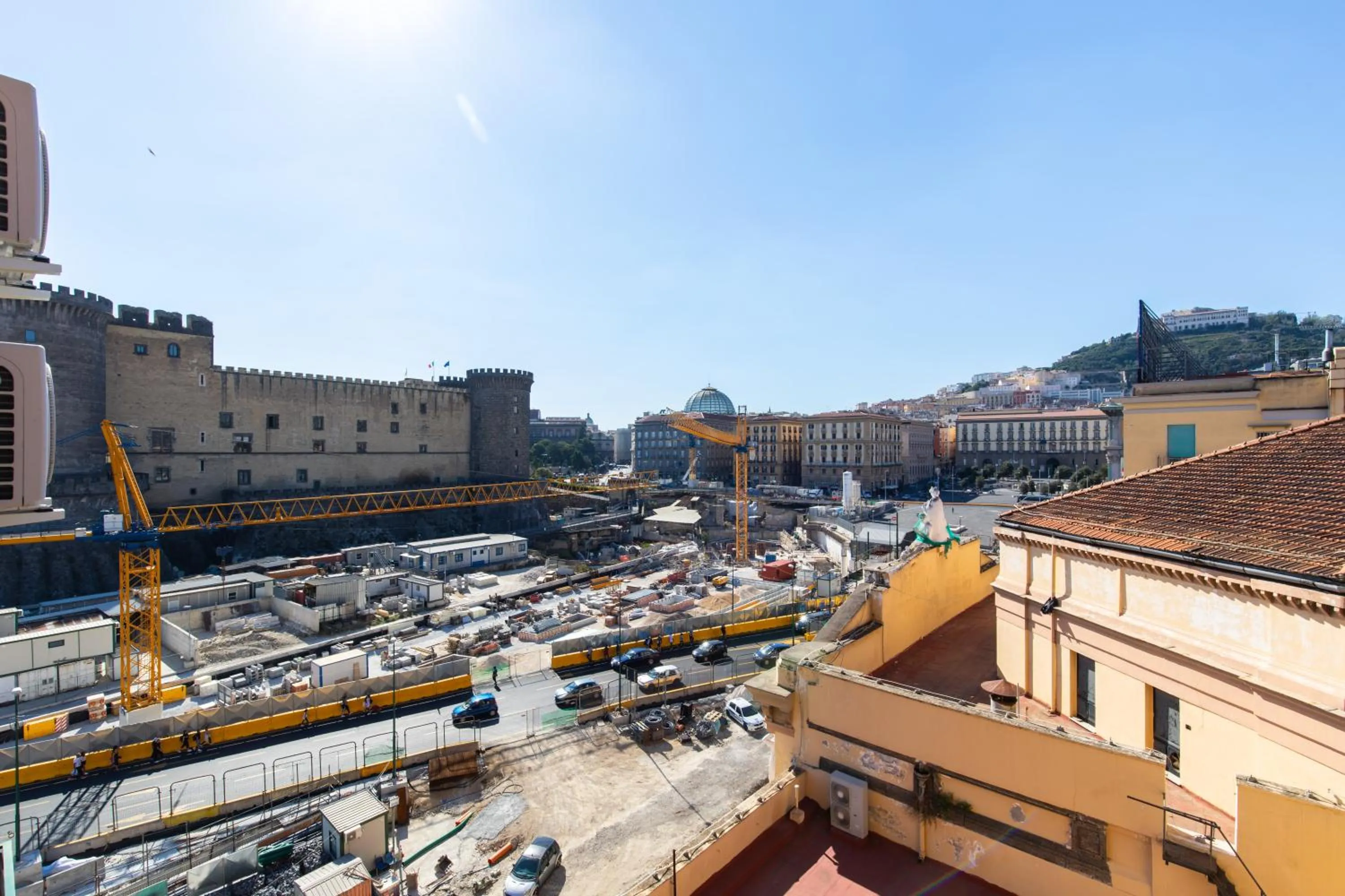 Neighbourhood in Tiffany & Babylon Luxury Stay