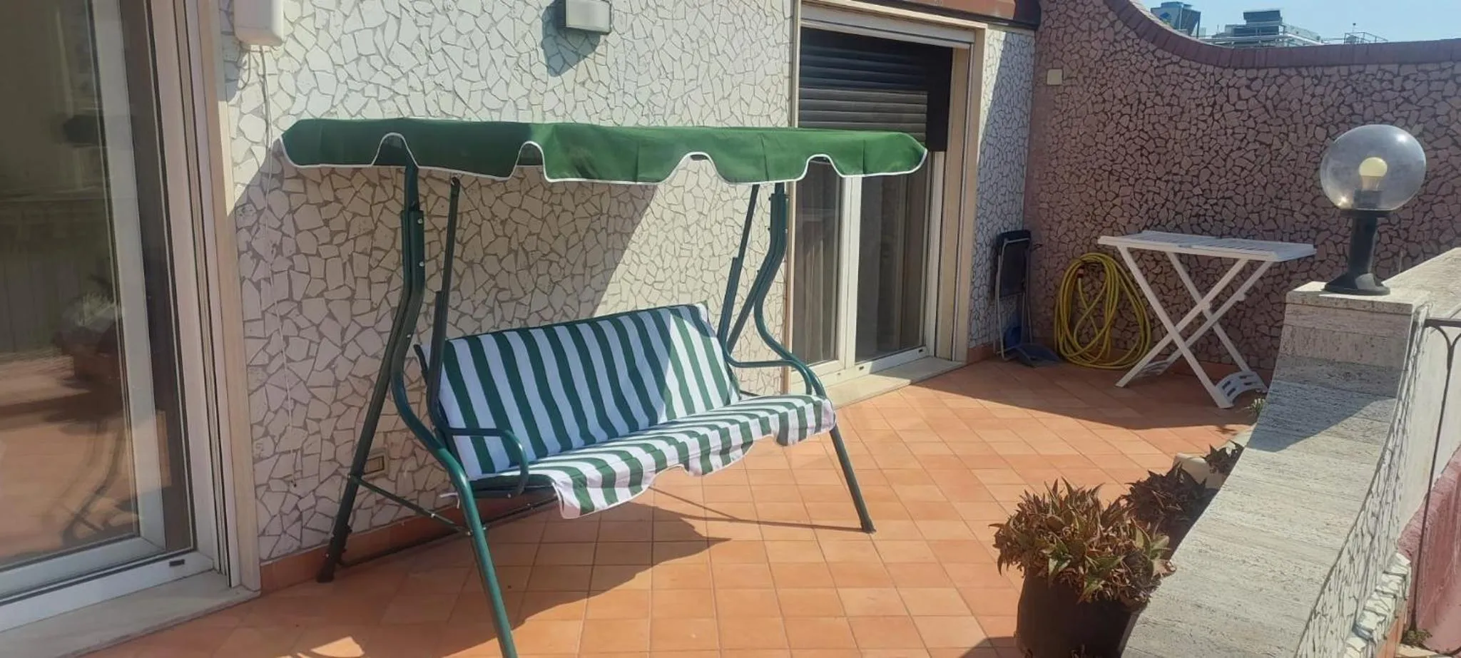 Decorative detail in Tiffany & Babylon Luxury Stay