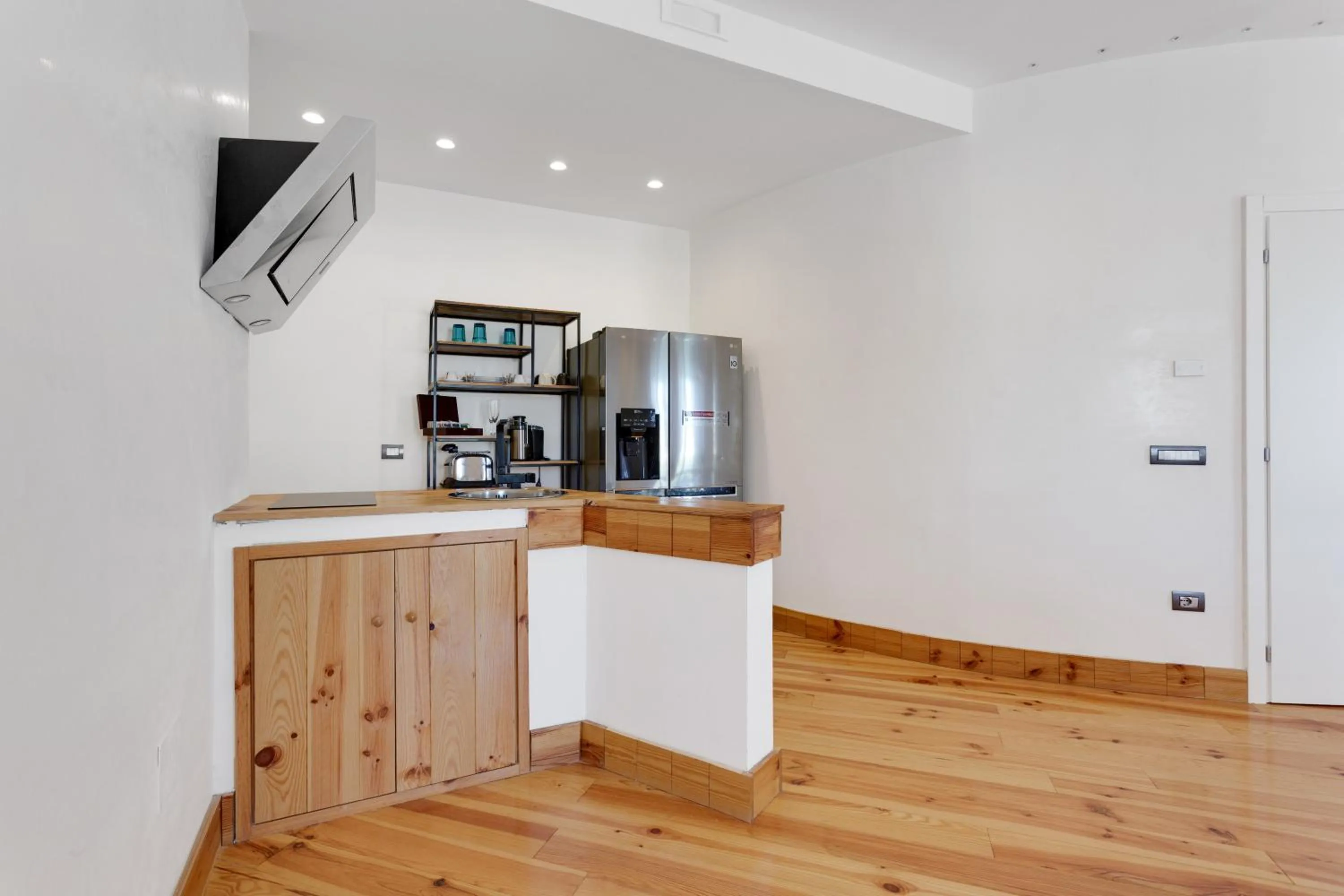 Kitchen or kitchenette in Tiffany & Babylon Luxury Stay