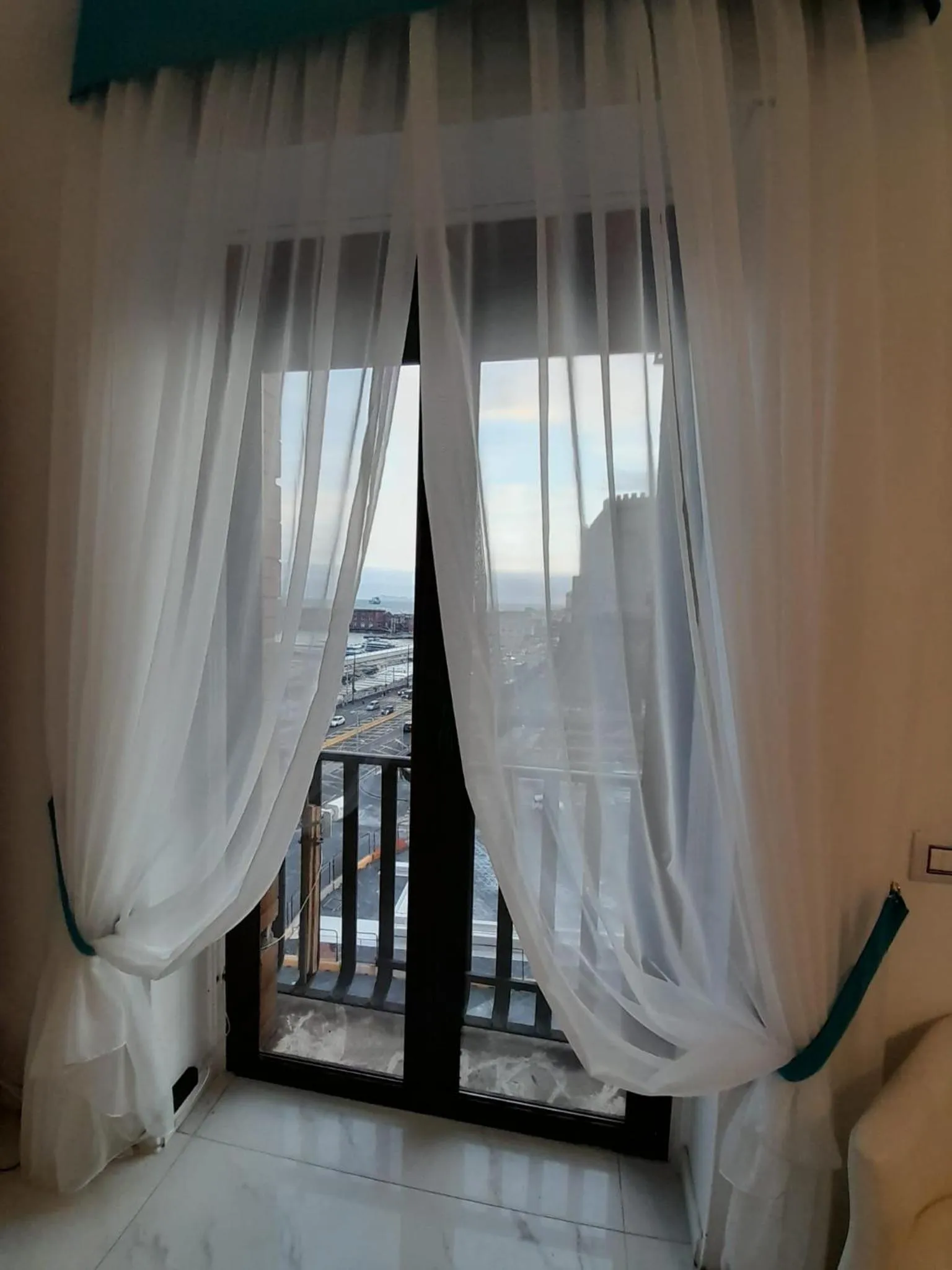 Decorative detail in Tiffany & Babylon Luxury Stay