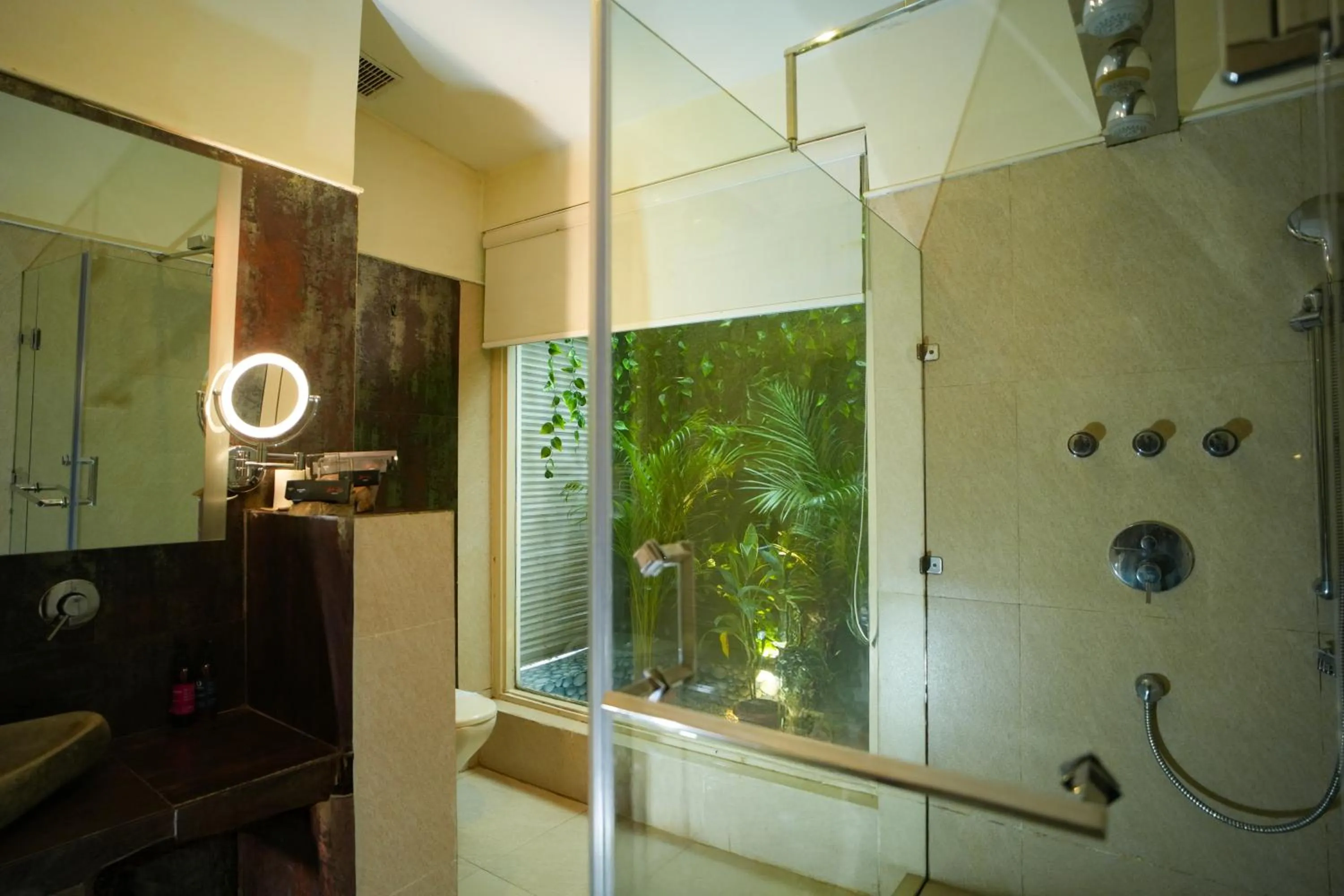 Shower in The Solluna Resort