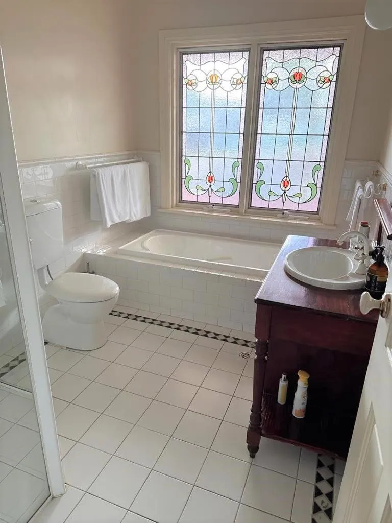 Brice Hill Country Lodge